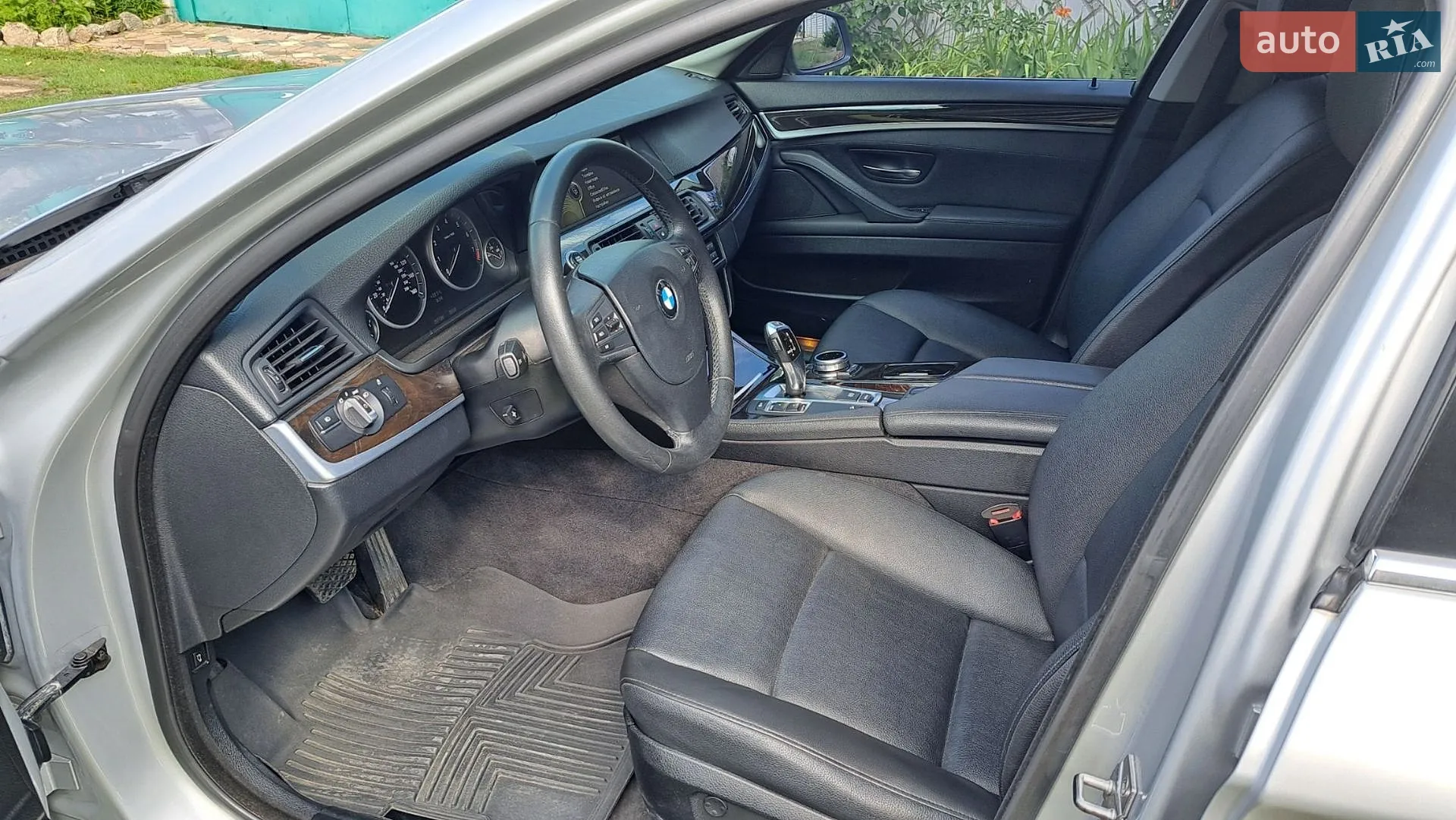 2011 BMW 5er - мініатюра 10