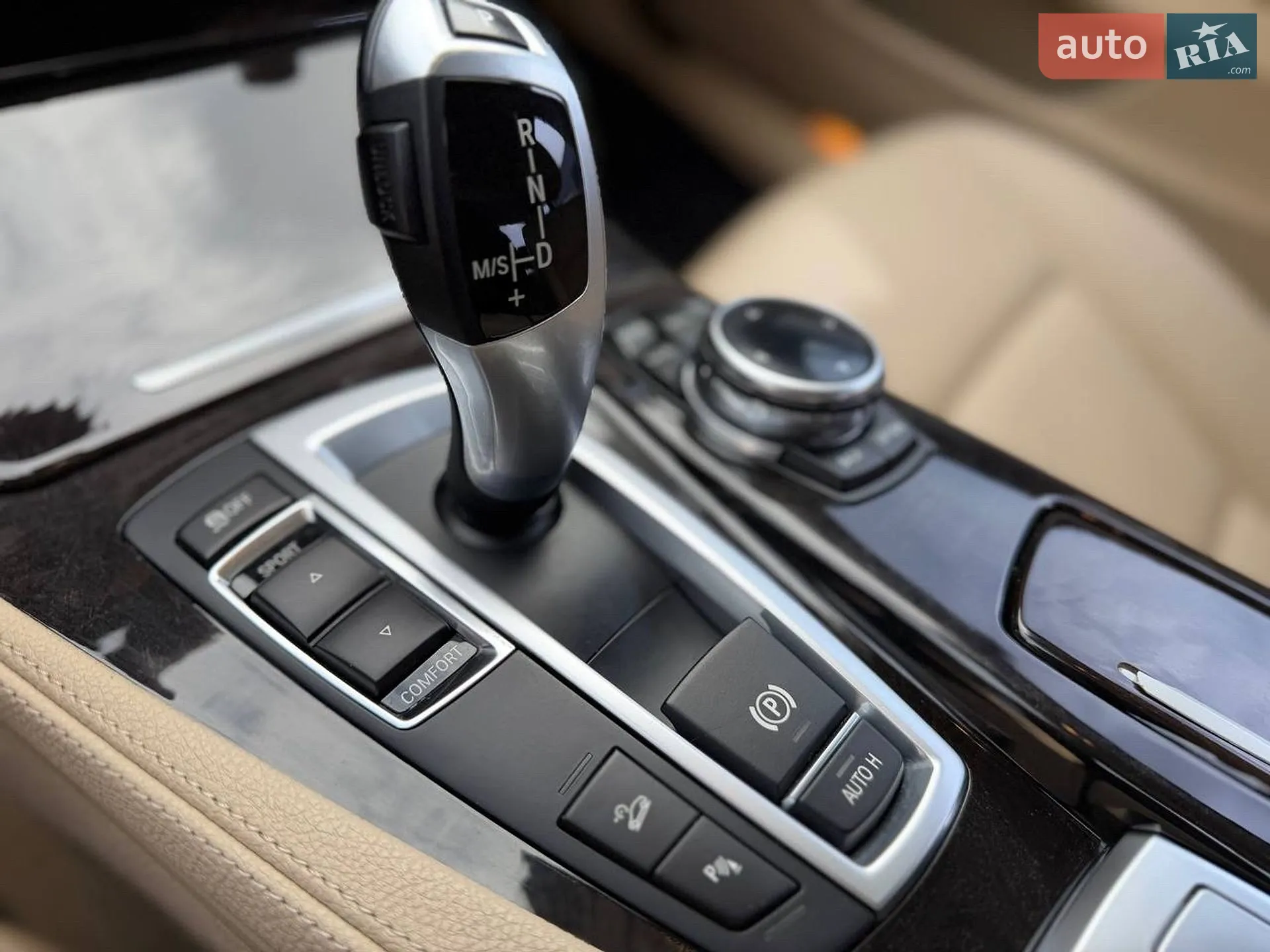2014 BMW 5er - мініатюра 20