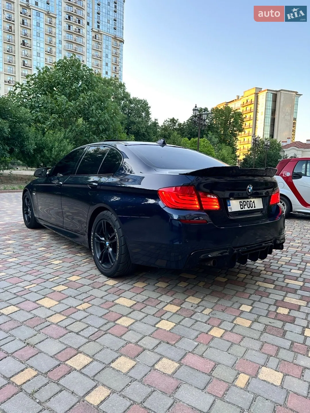 2011 BMW 5er - мініатюра 6