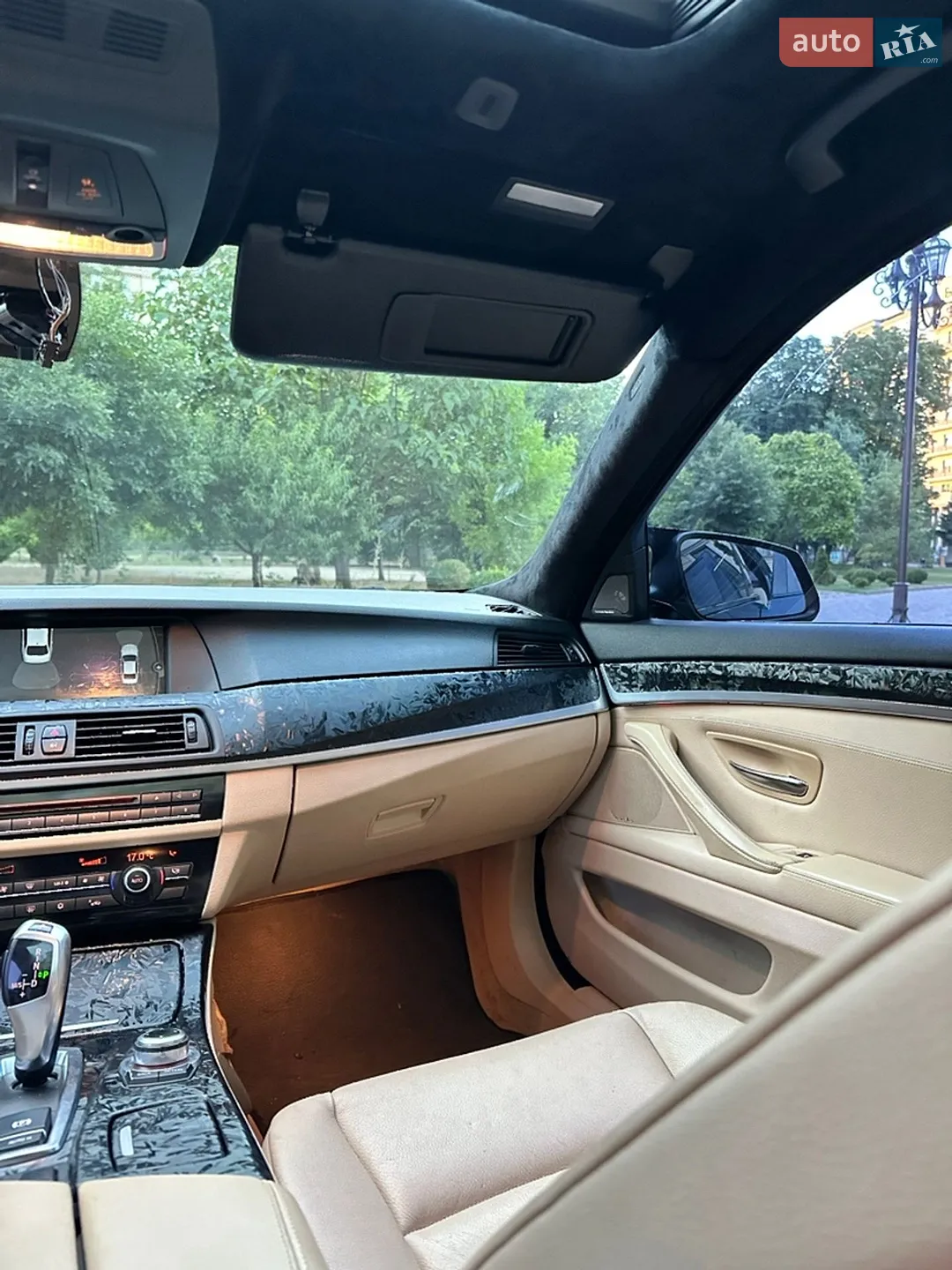 2011 BMW 5er - мініатюра 12