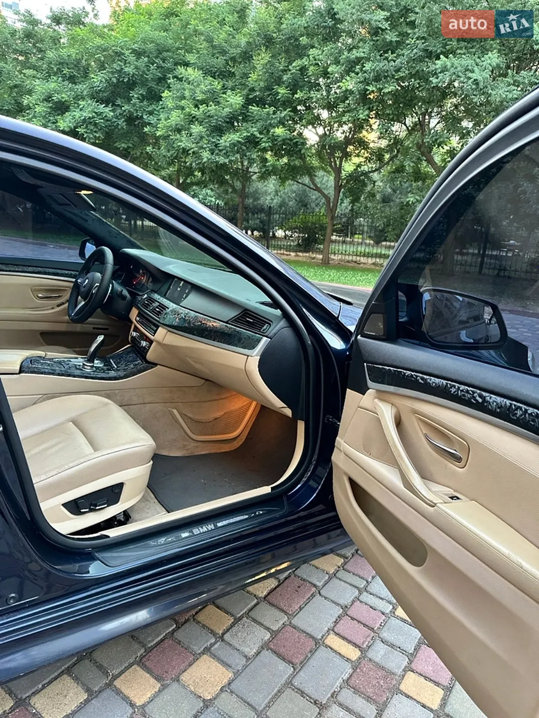 2011 BMW 5er - мініатюра 16