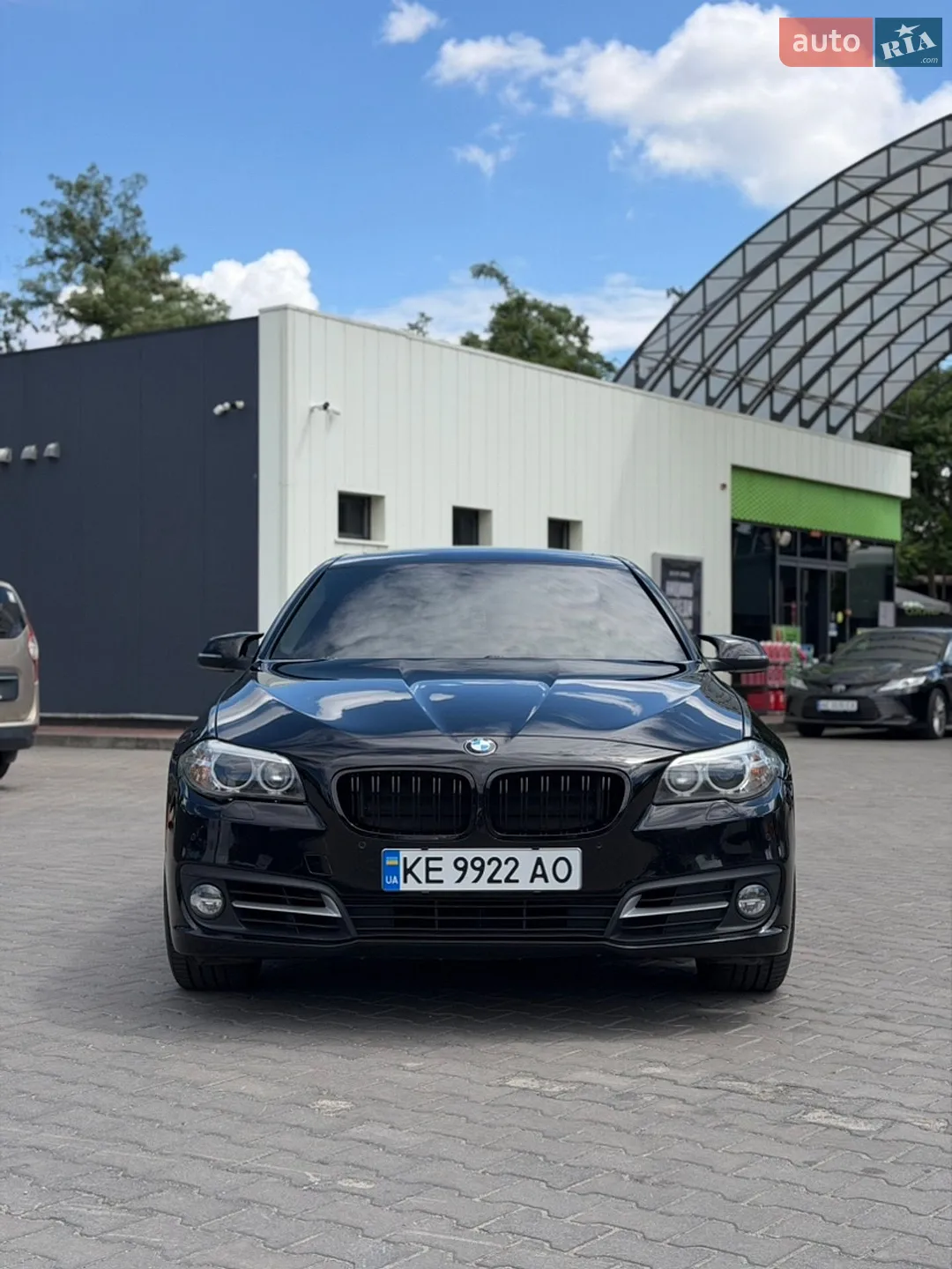 2014 BMW 5er - мініатюра 2