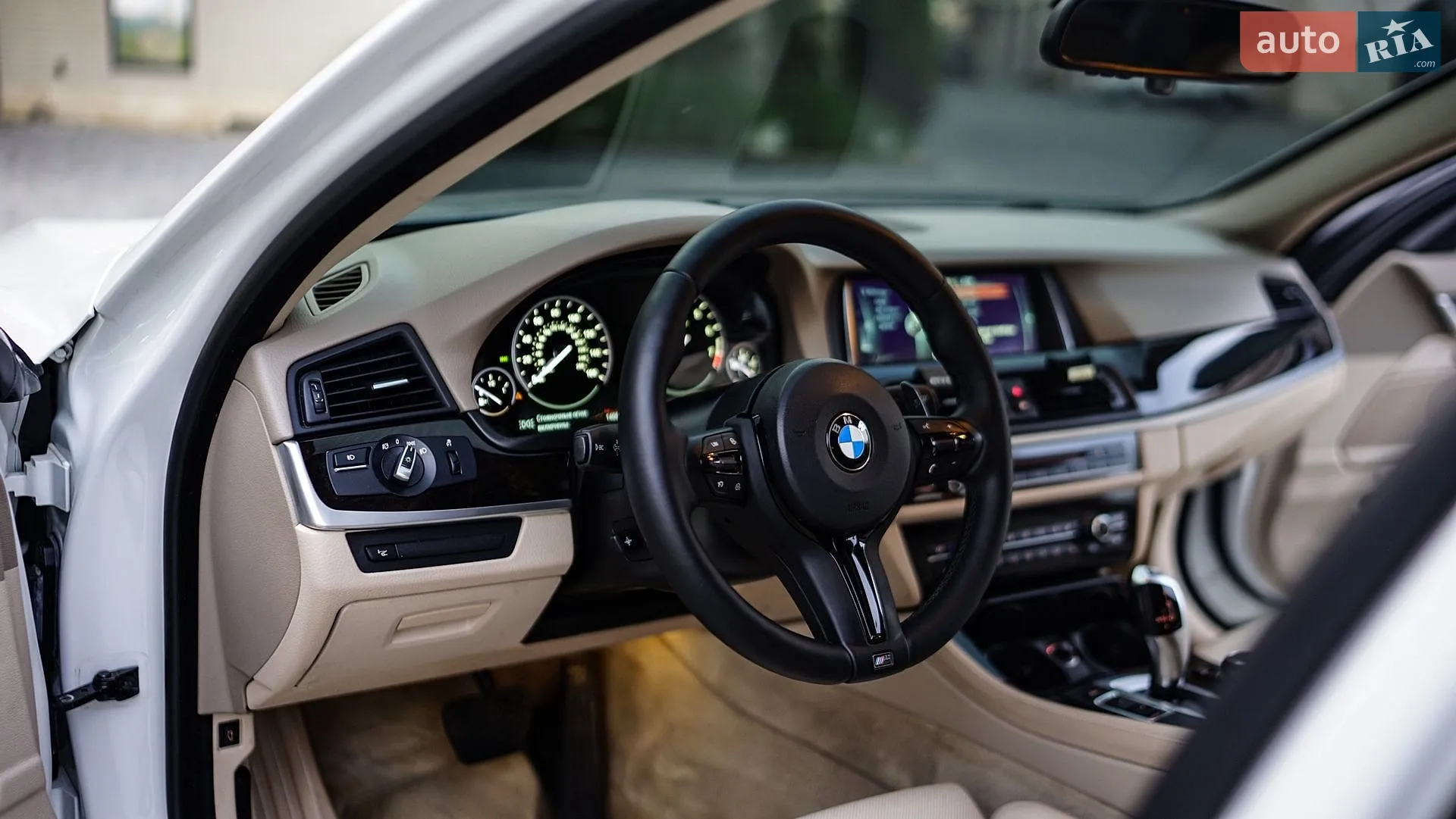 2013 BMW 5er - мініатюра 26