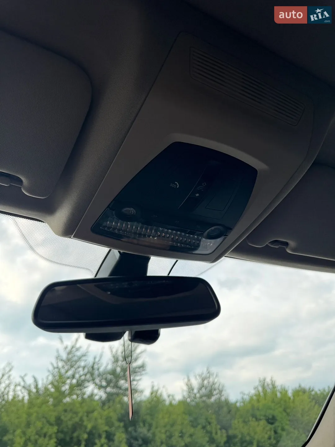 2010 BMW 5er - мініатюра 17
