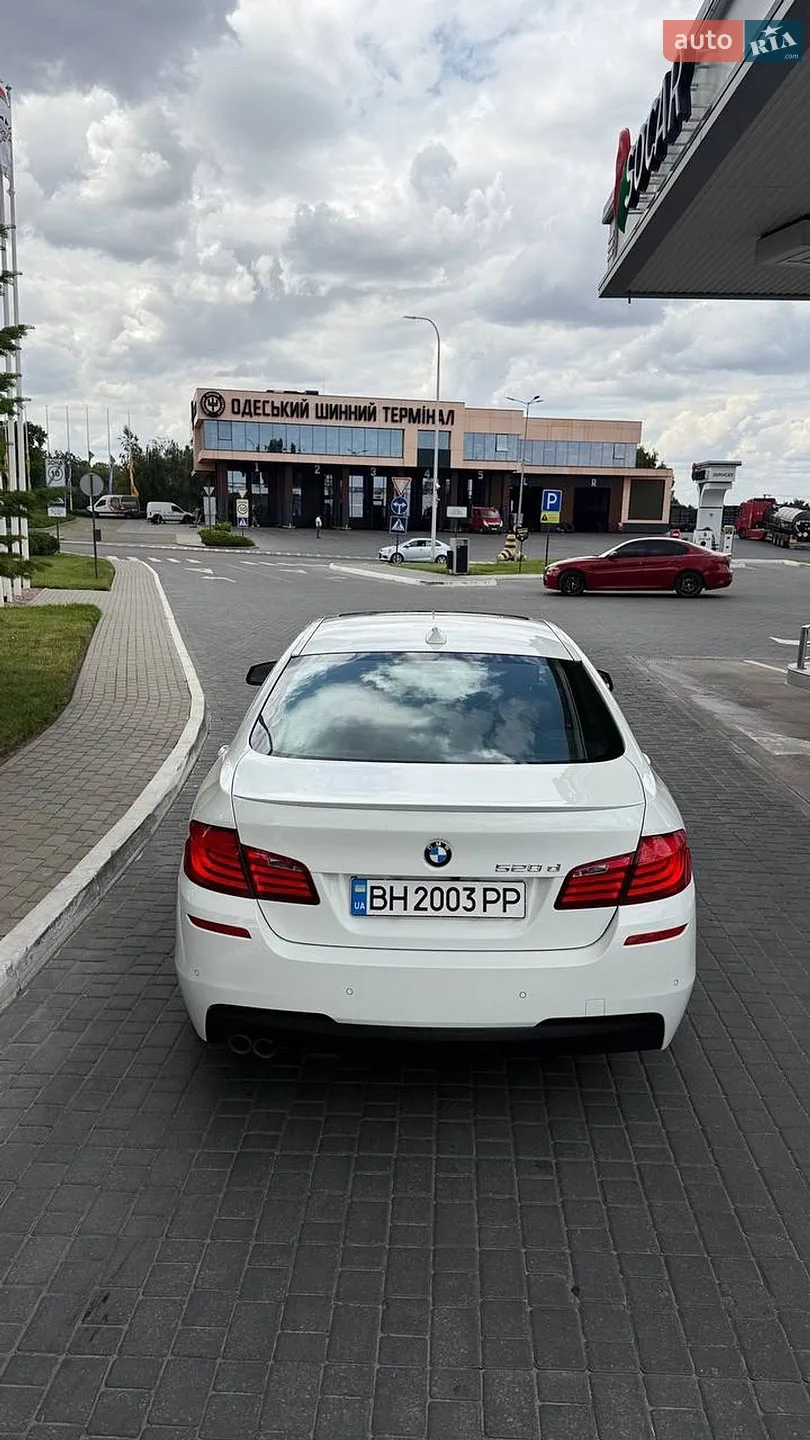 2011 BMW 5er - мініатюра 7