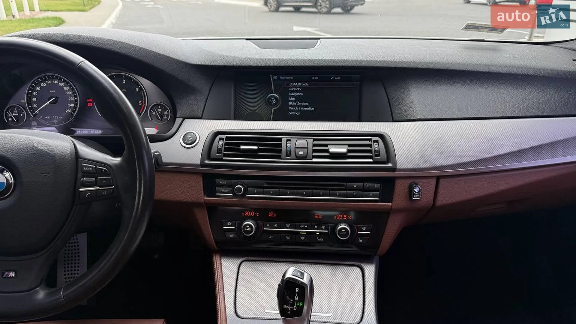 2011 BMW 5er - мініатюра 21