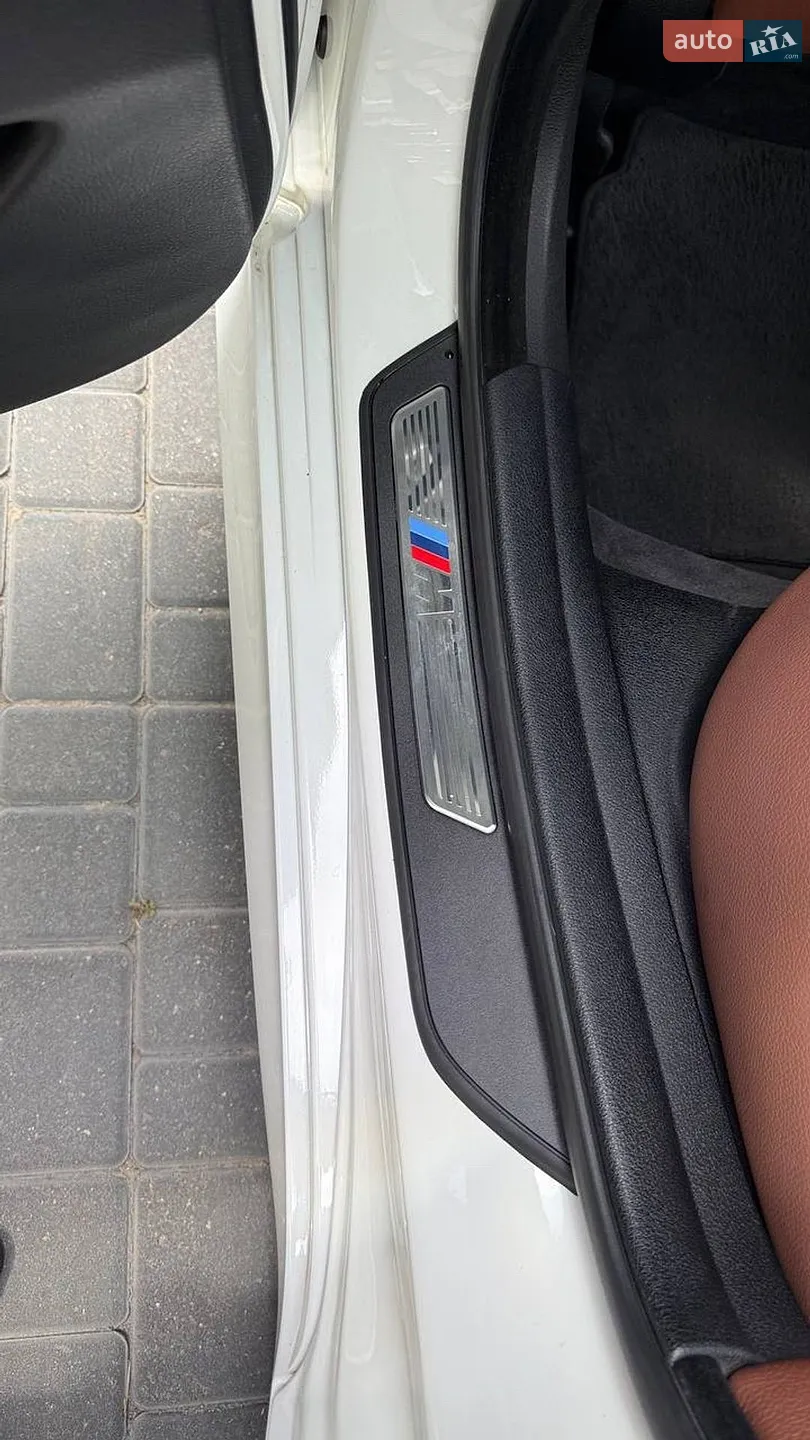 2011 BMW 5er - мініатюра 28