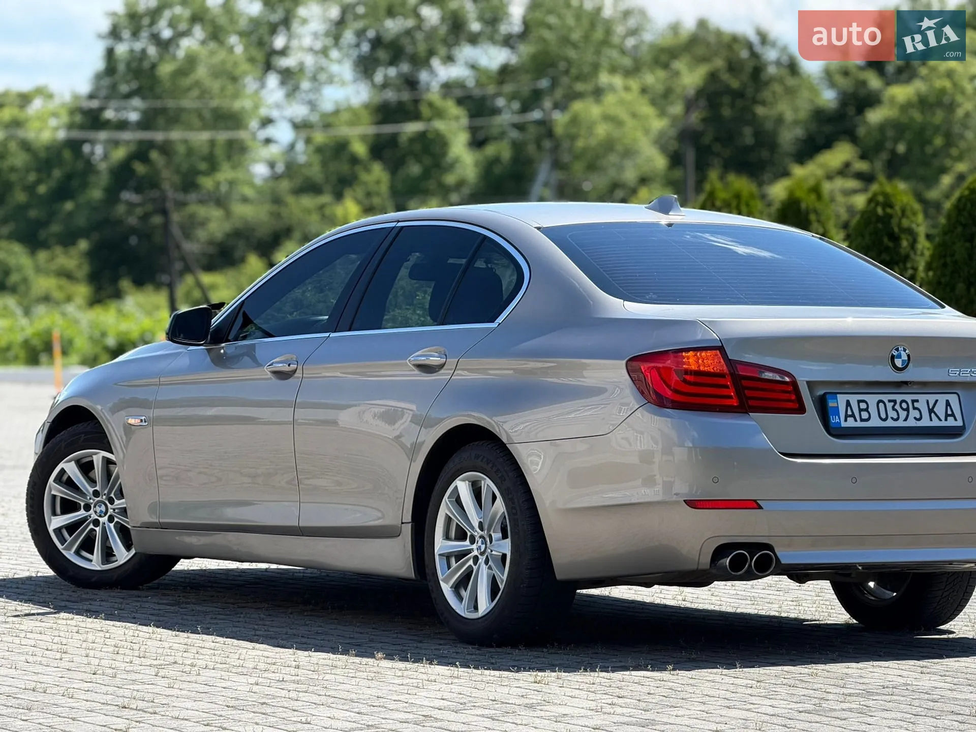 2010 BMW 5er - мініатюра 10