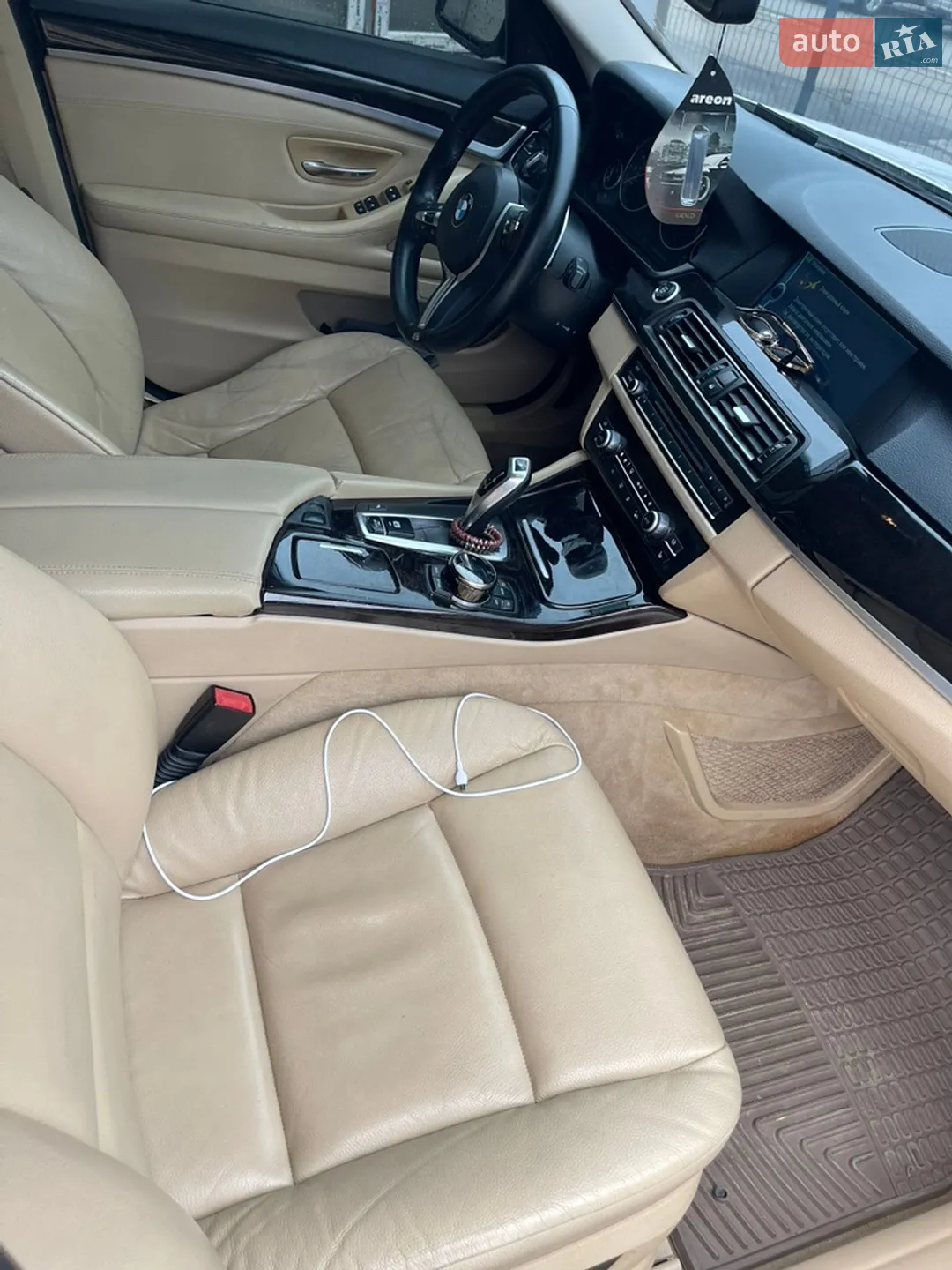 2010 BMW 5er - мініатюра 6