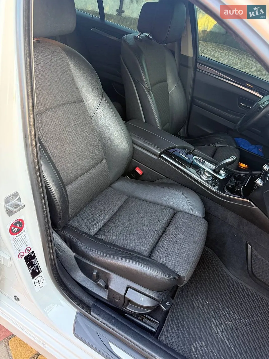 2013 BMW 5er - мініатюра 9
