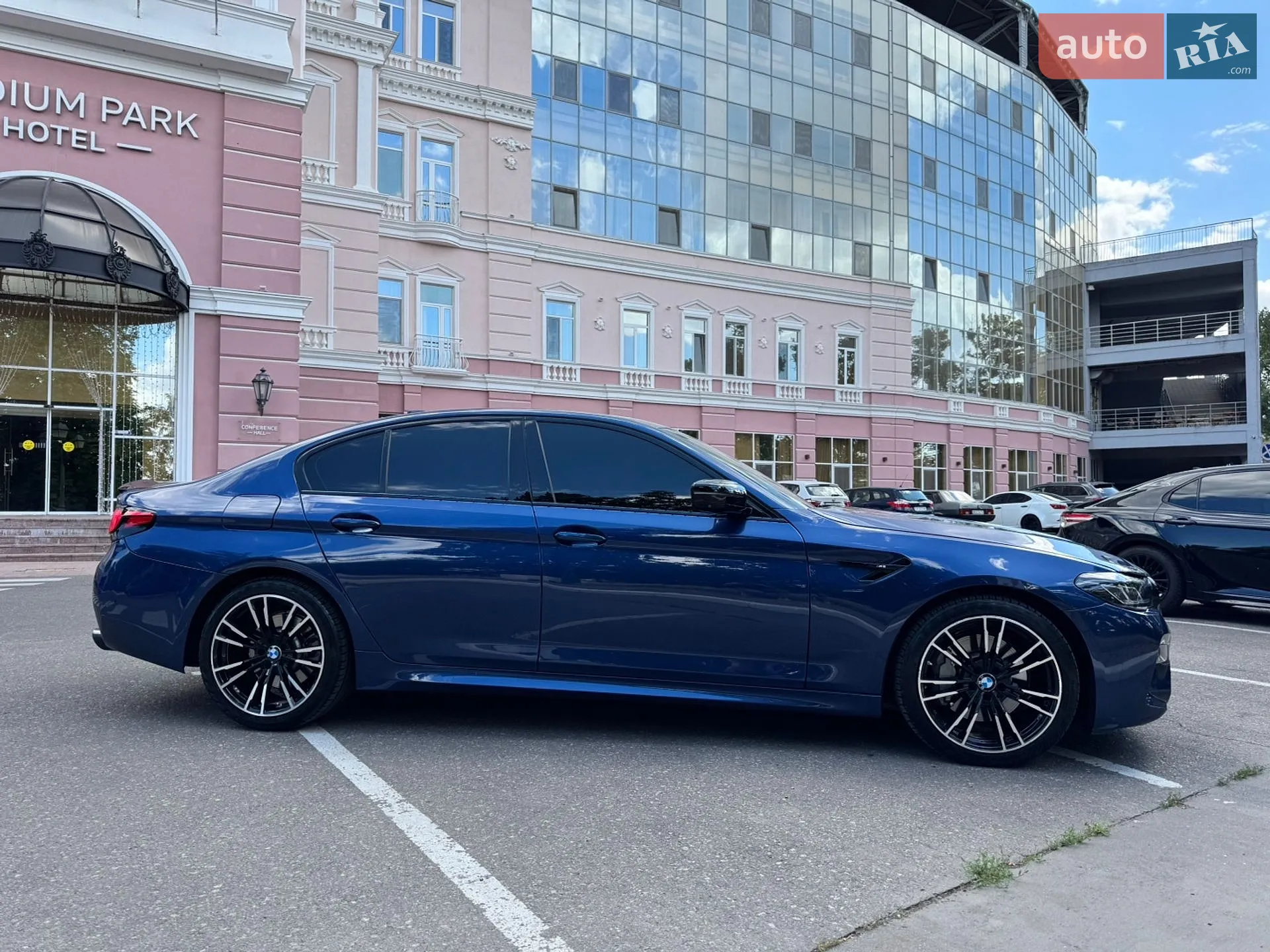2020 BMW 5er - мініатюра 3