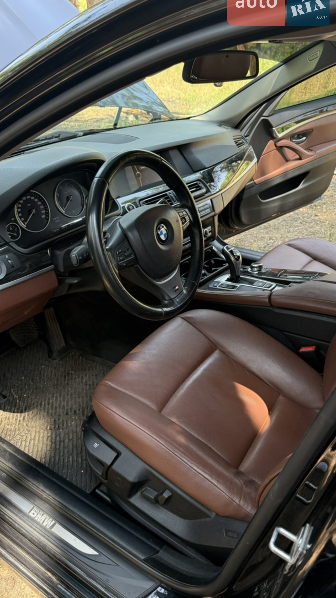 2012 BMW 5er - мініатюра 12