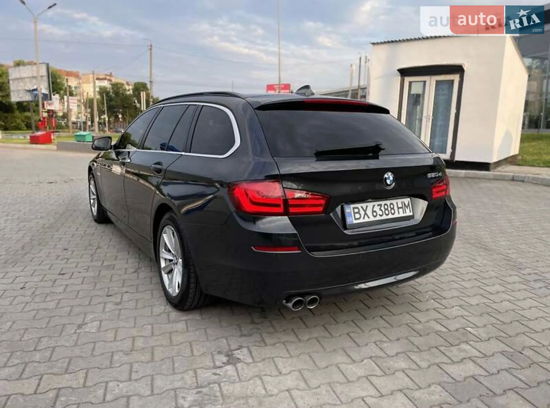 2010 BMW 5er - мініатюра 9