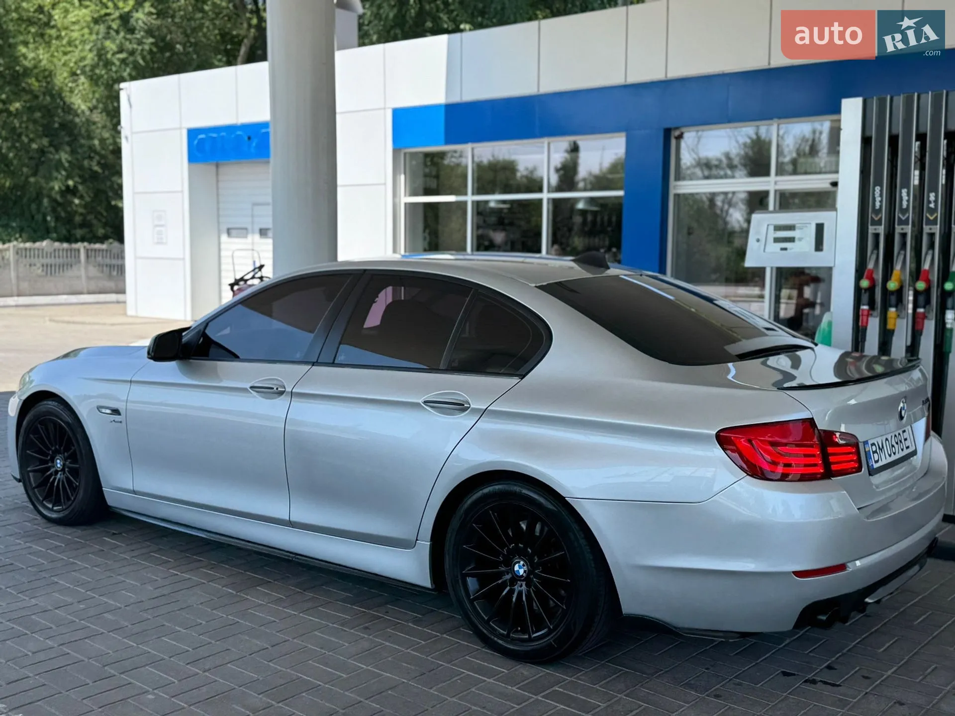 2010 BMW 5er - мініатюра 18