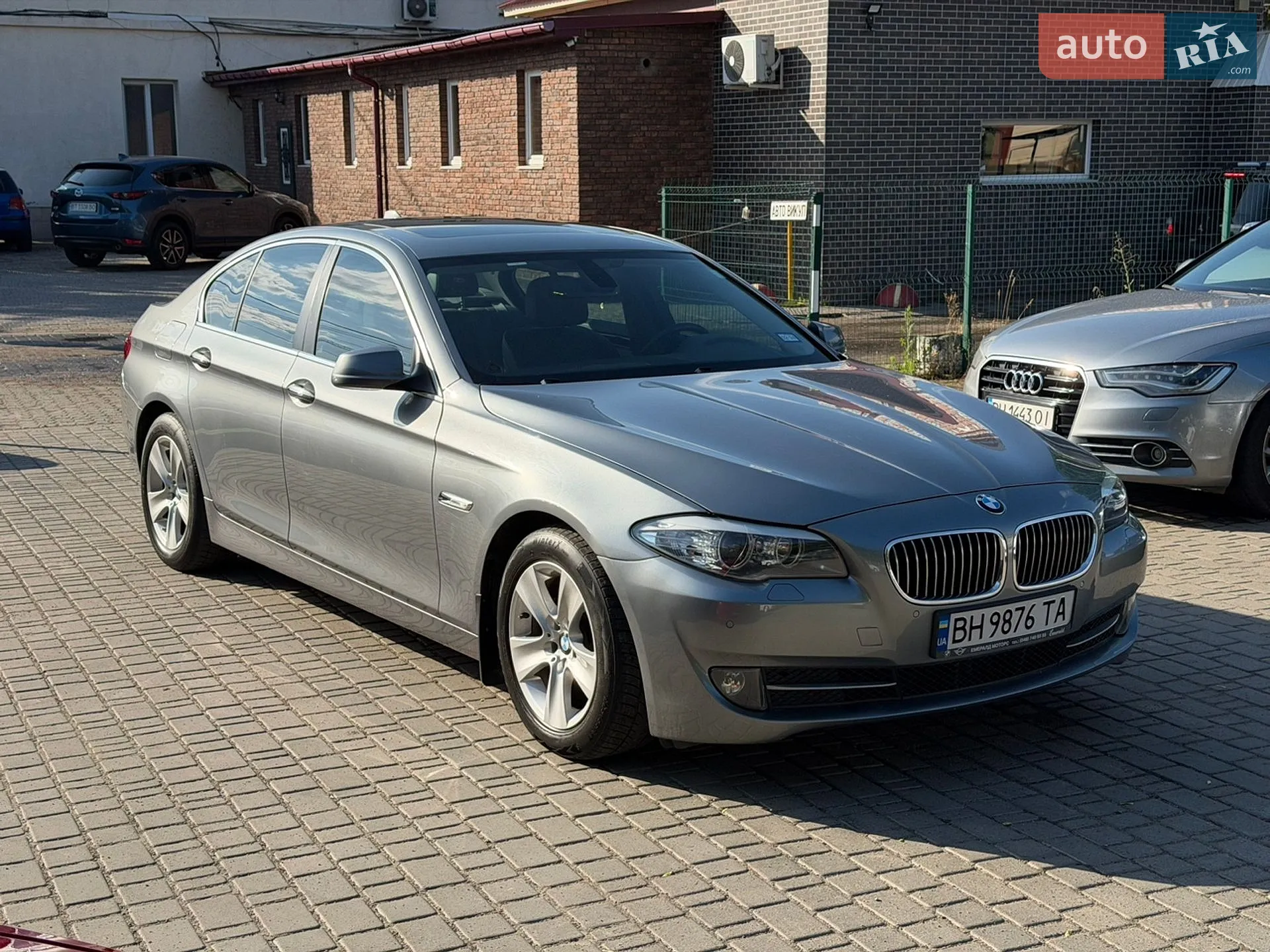 2010 BMW 5er - мініатюра 3