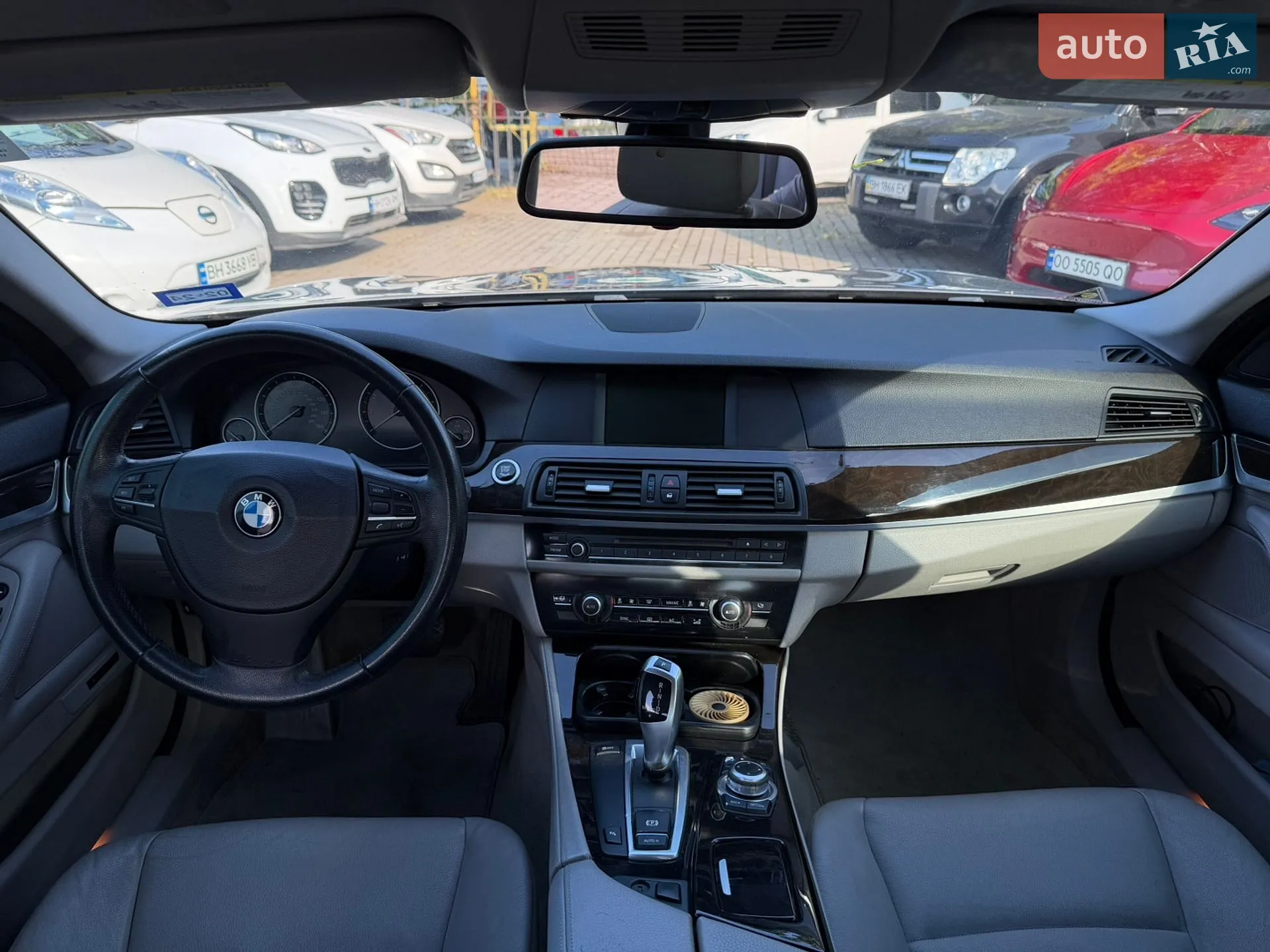2010 BMW 5er - мініатюра 9