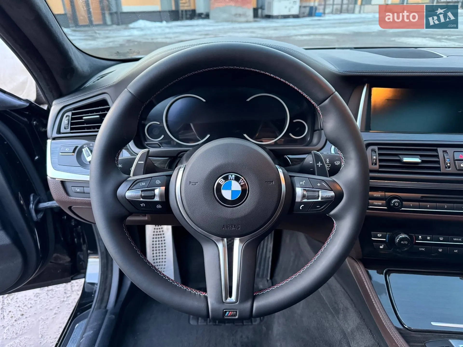2015 BMW 5er - мініатюра 24