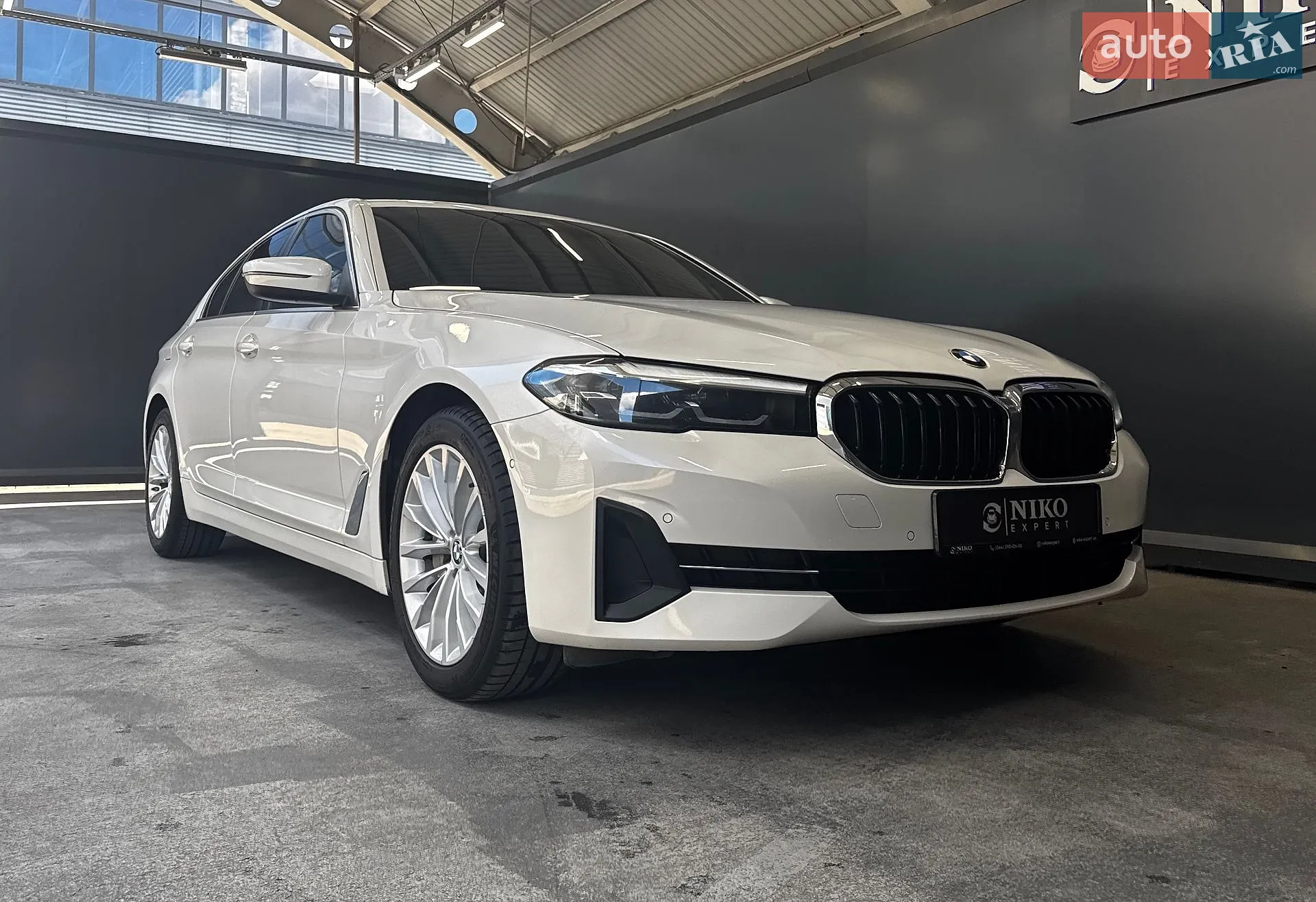 2021 BMW 5er - мініатюра 19