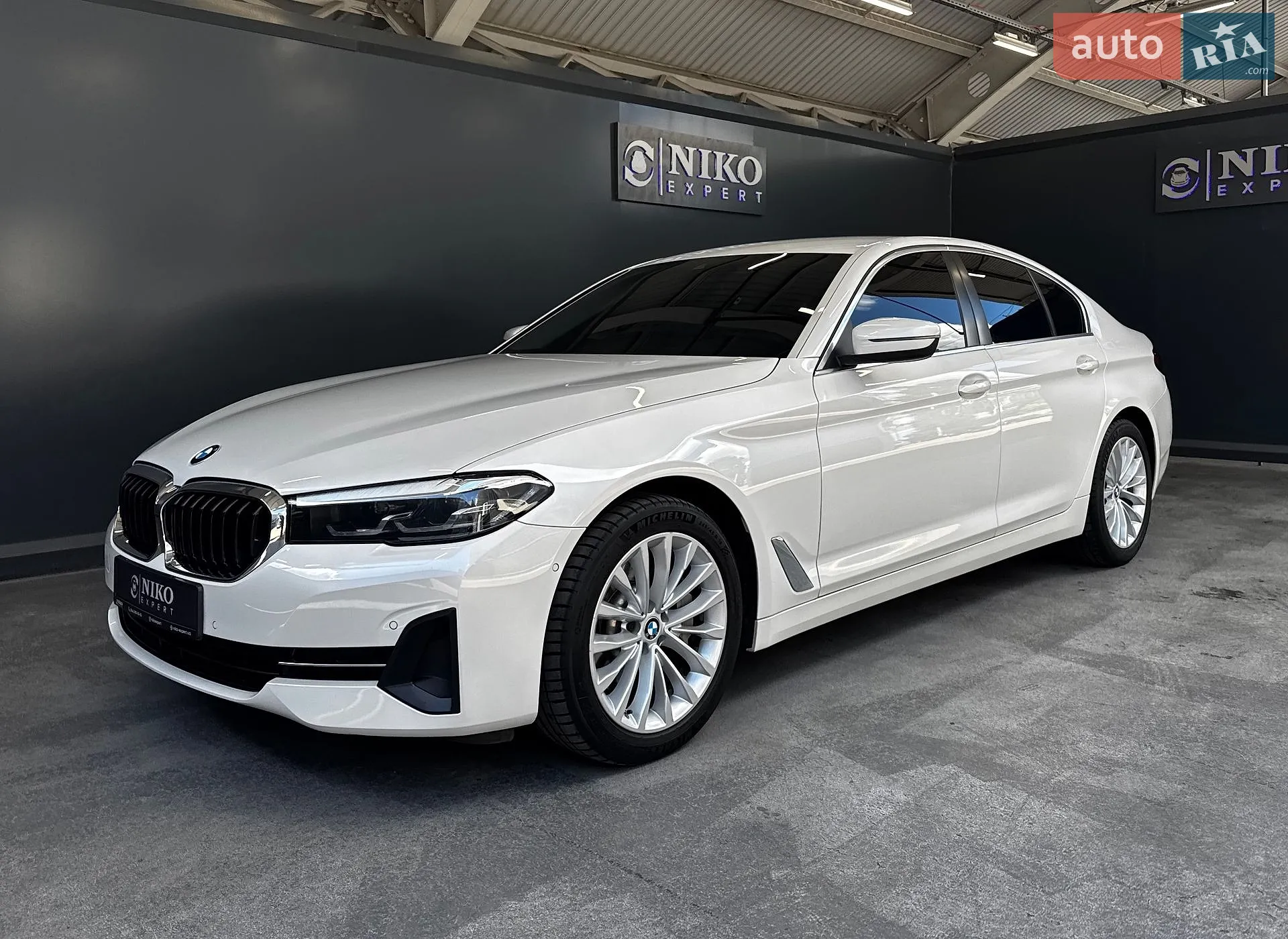 2021 BMW 5er - мініатюра 4