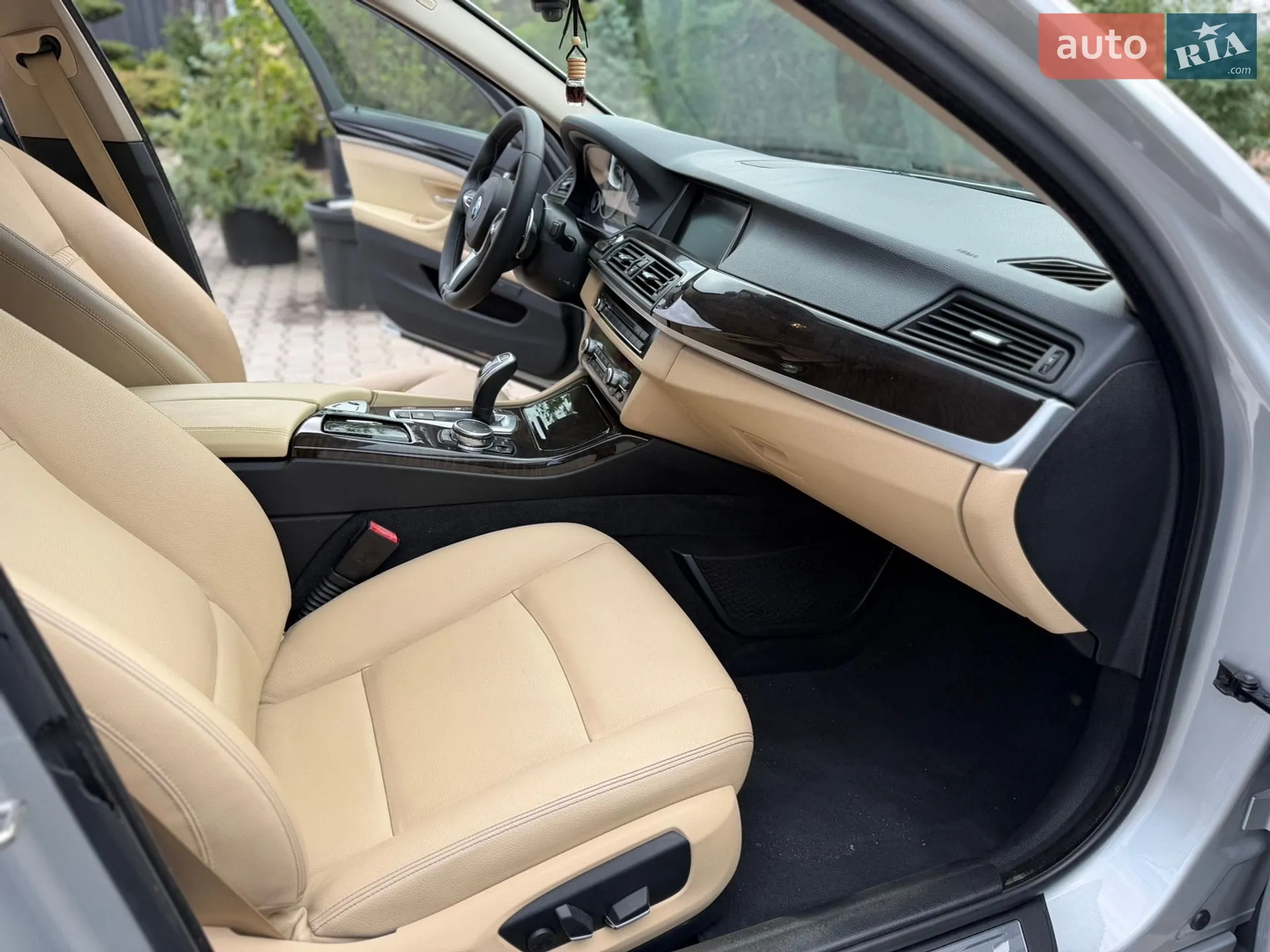 2015 BMW 5er - мініатюра 26