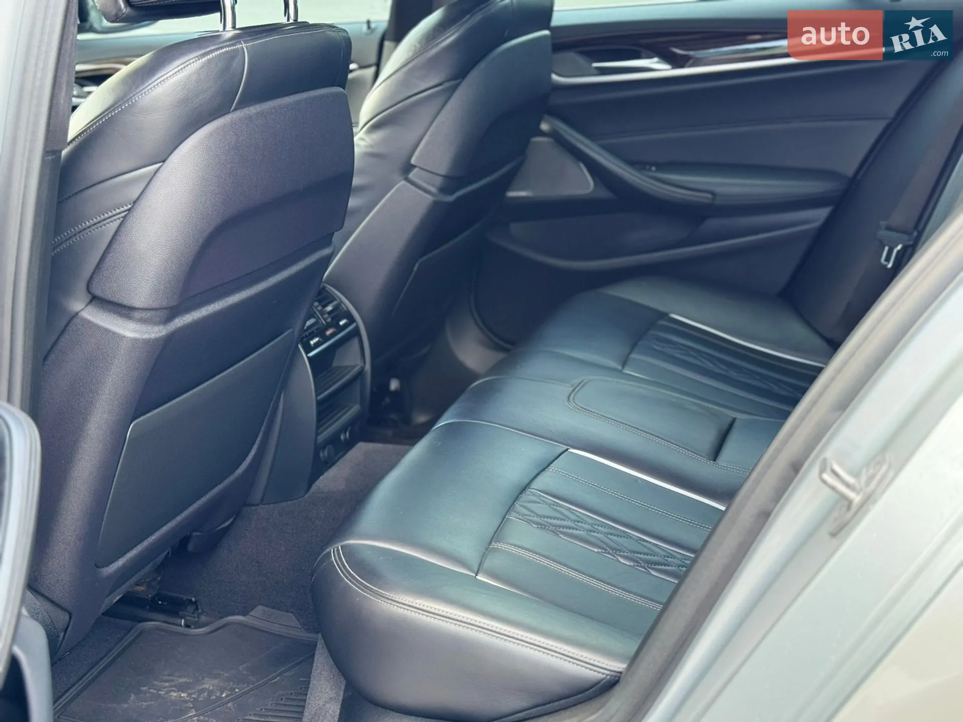 2018 BMW 5er - мініатюра 13