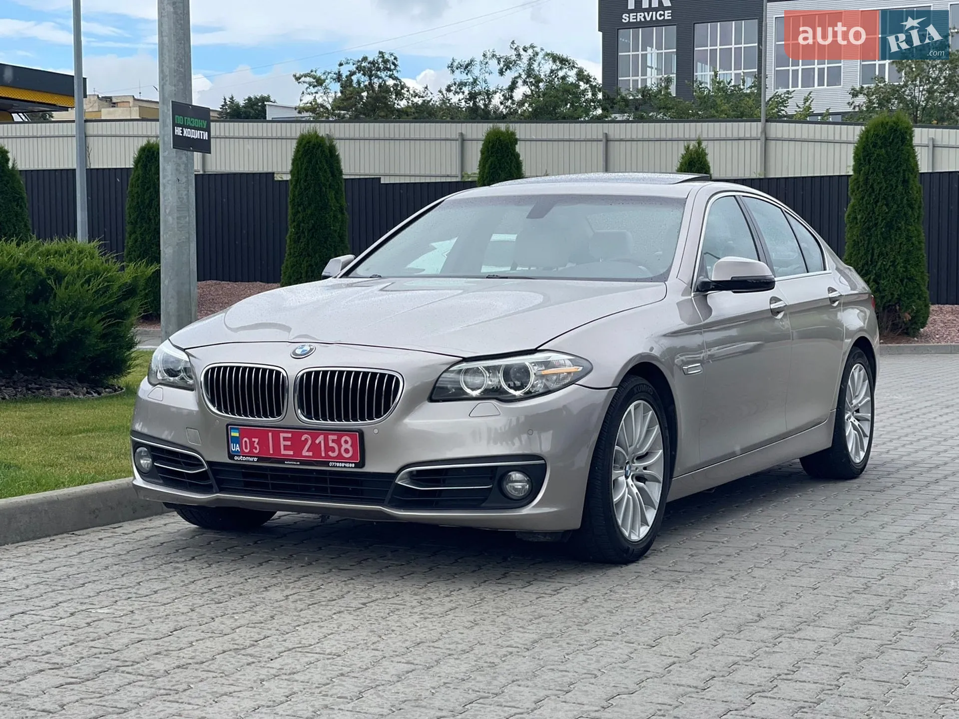 2014 BMW 5er - мініатюра 5
