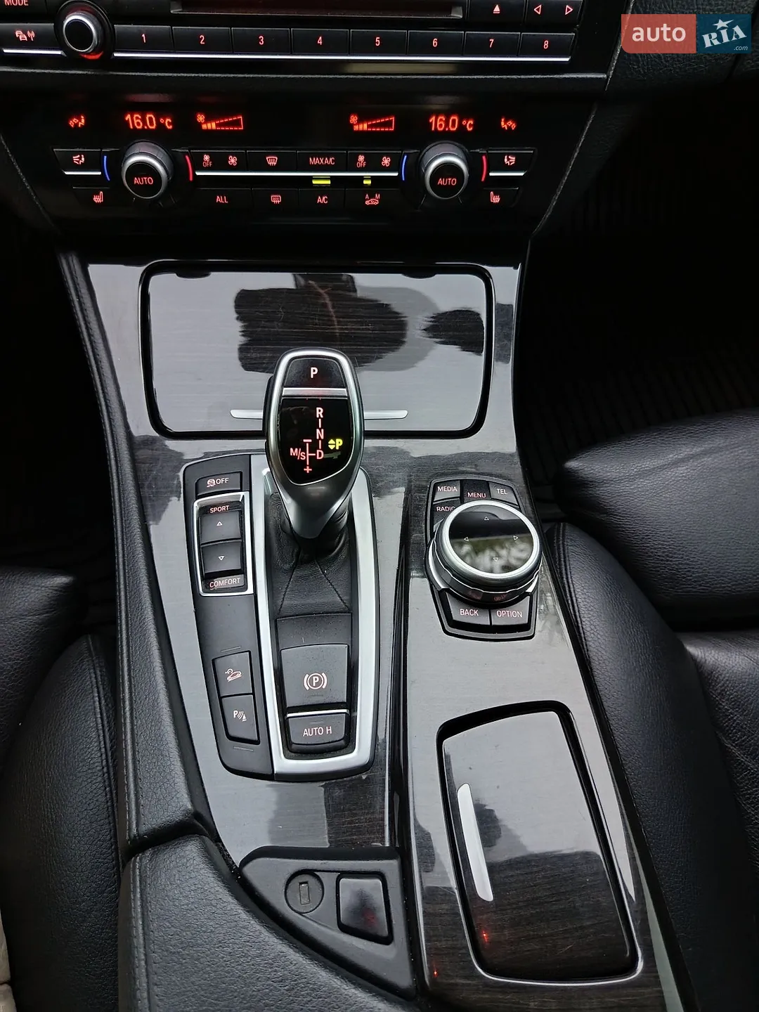 2012 BMW 5er - мініатюра 34
