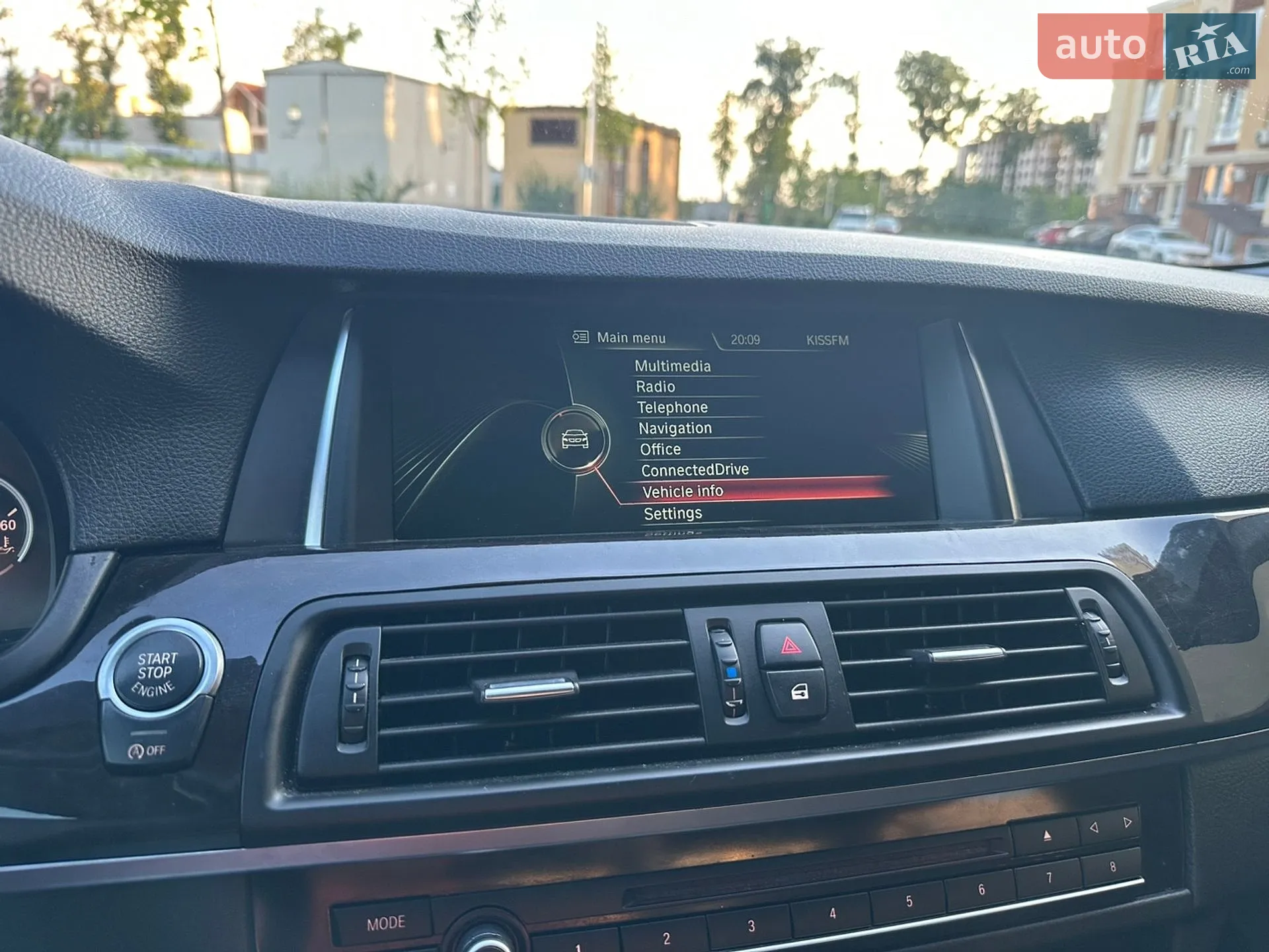 2014 BMW 5er - мініатюра 44