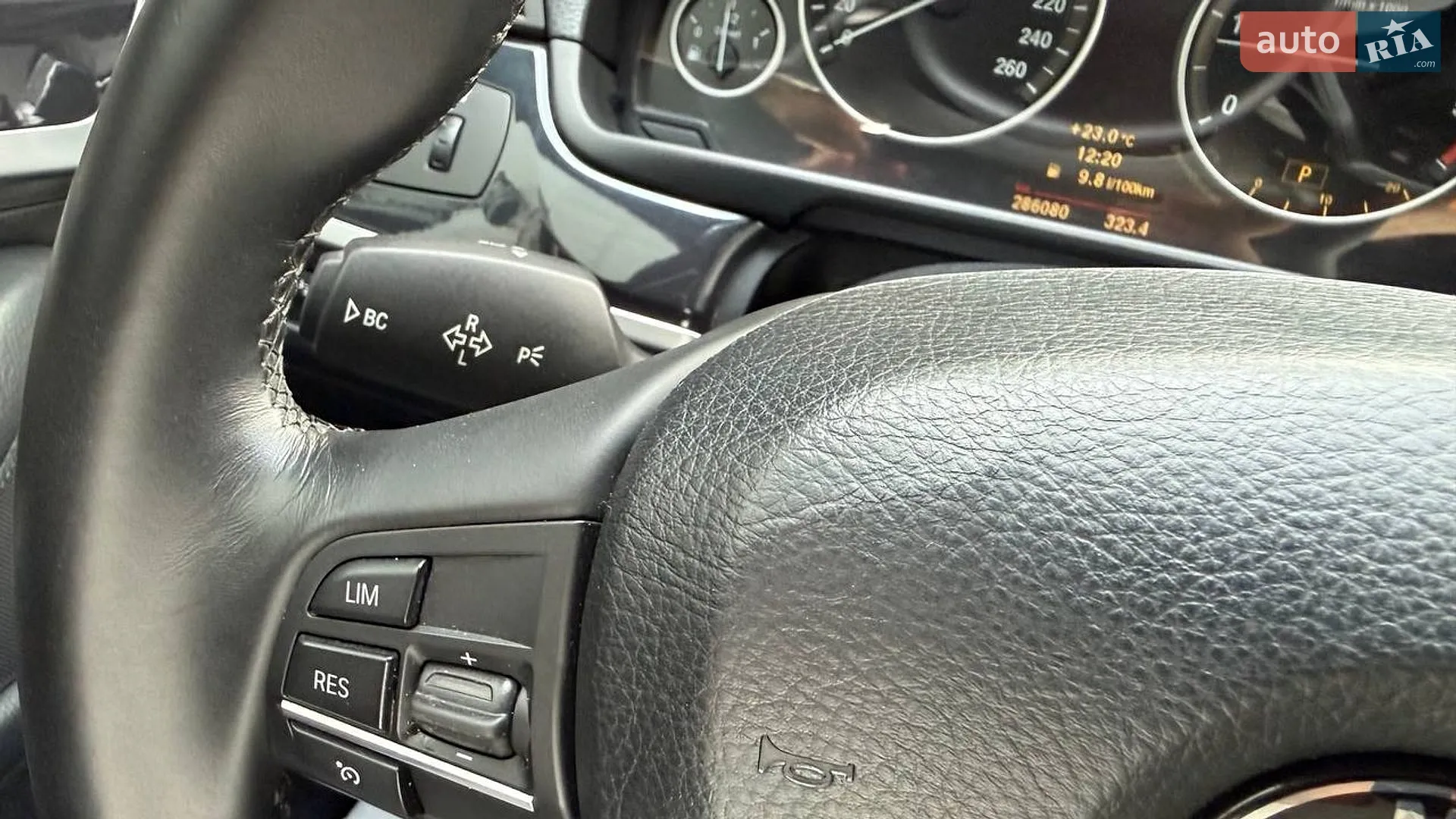 2010 BMW 5er - мініатюра 22