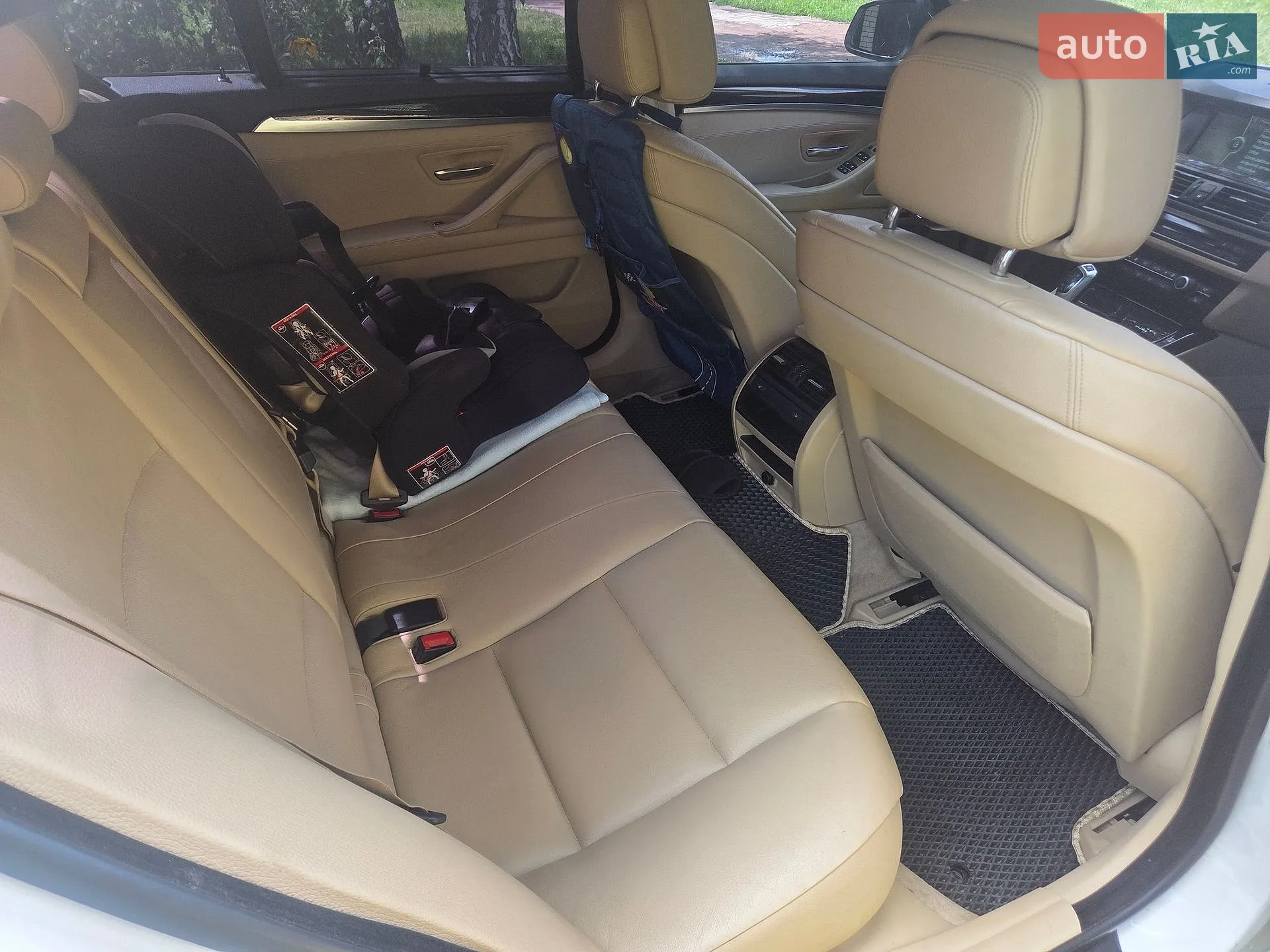 2011 BMW 5er - мініатюра 7