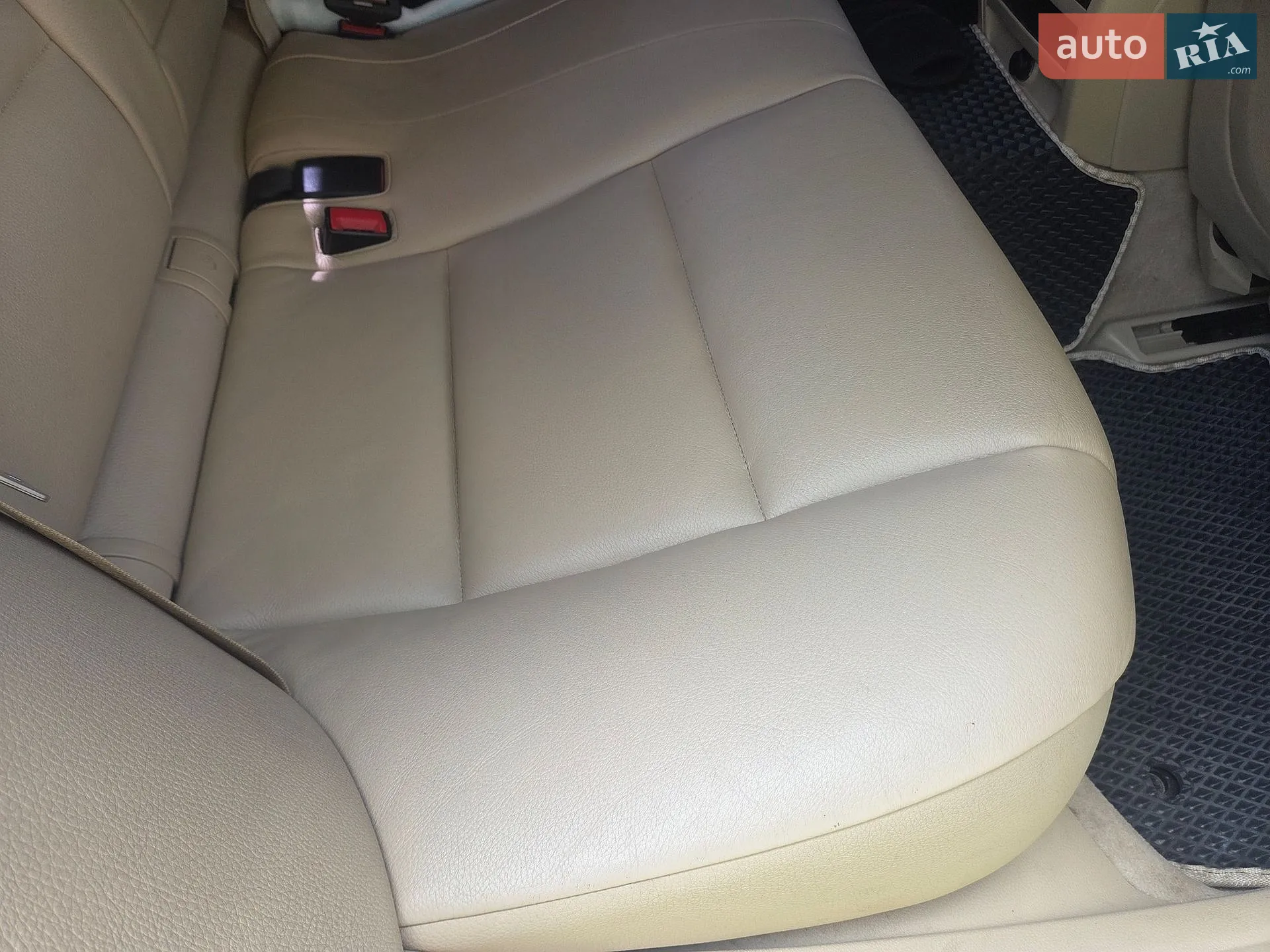 2011 BMW 5er - мініатюра 8