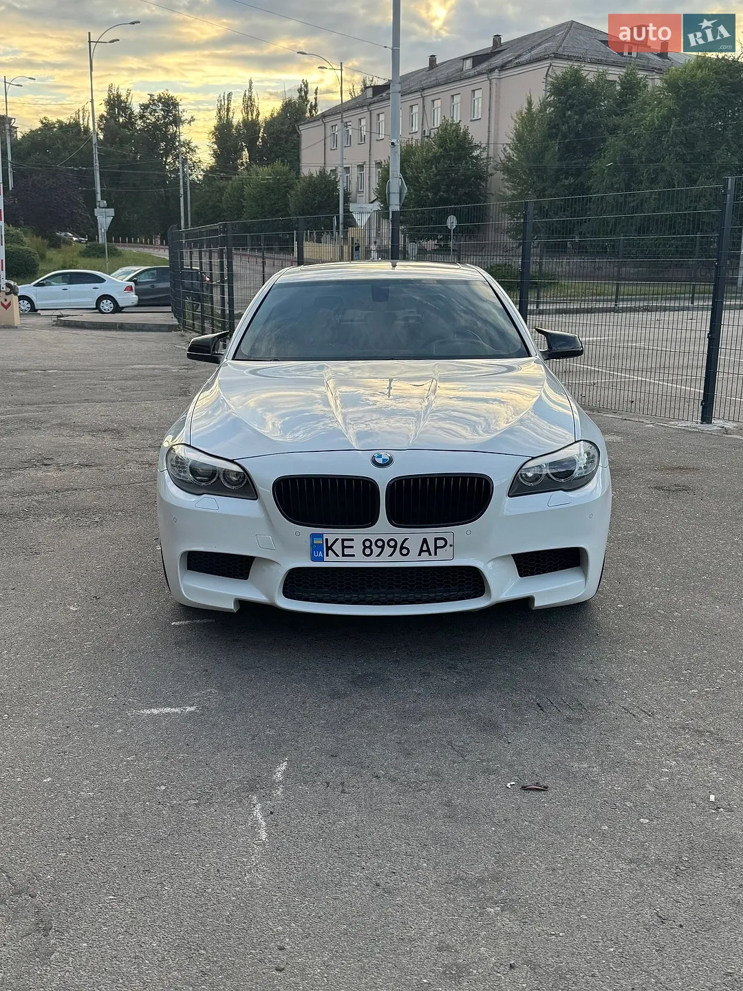 2012 BMW 5er - мініатюра 2