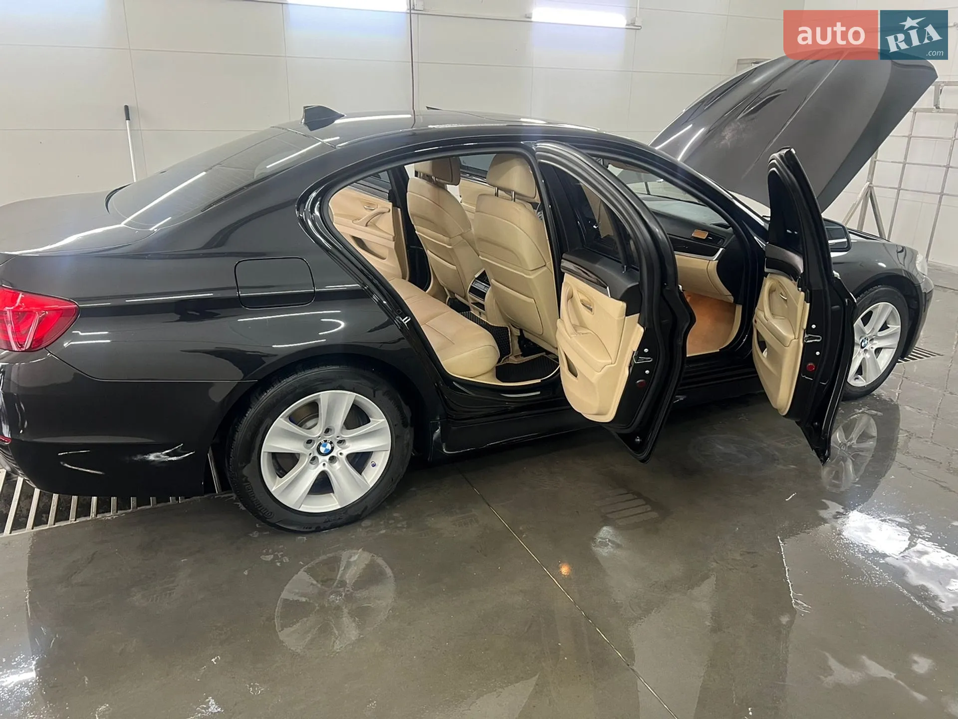 2013 BMW 5er - мініатюра 8
