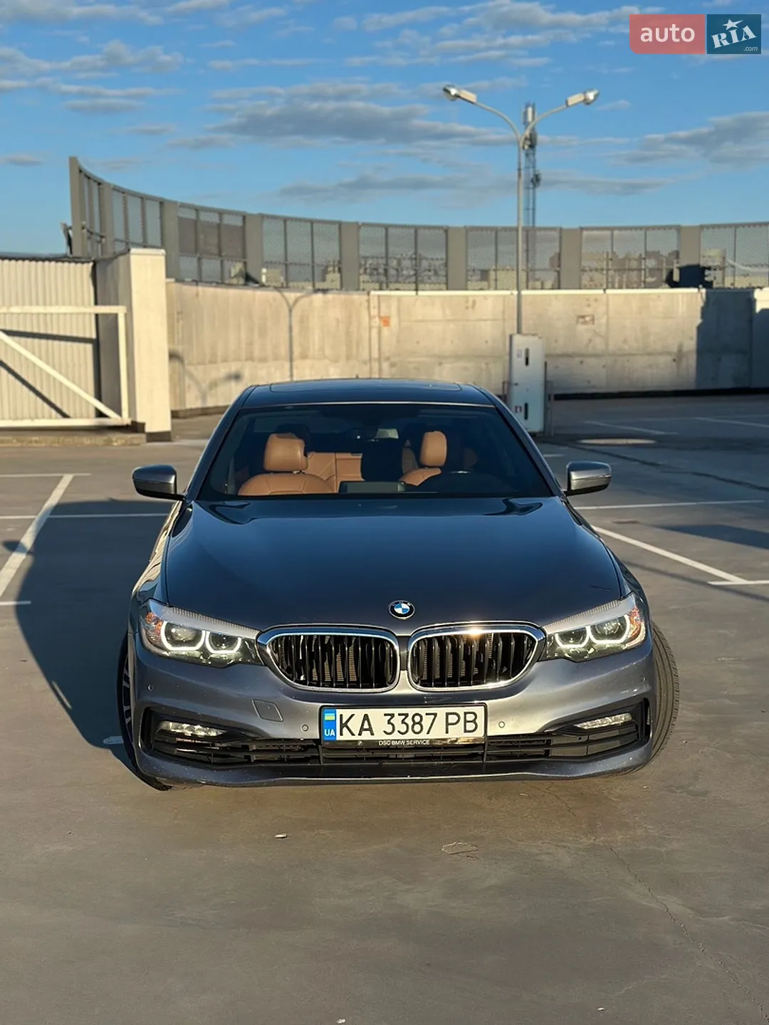 2017 BMW 5er - мініатюра 2