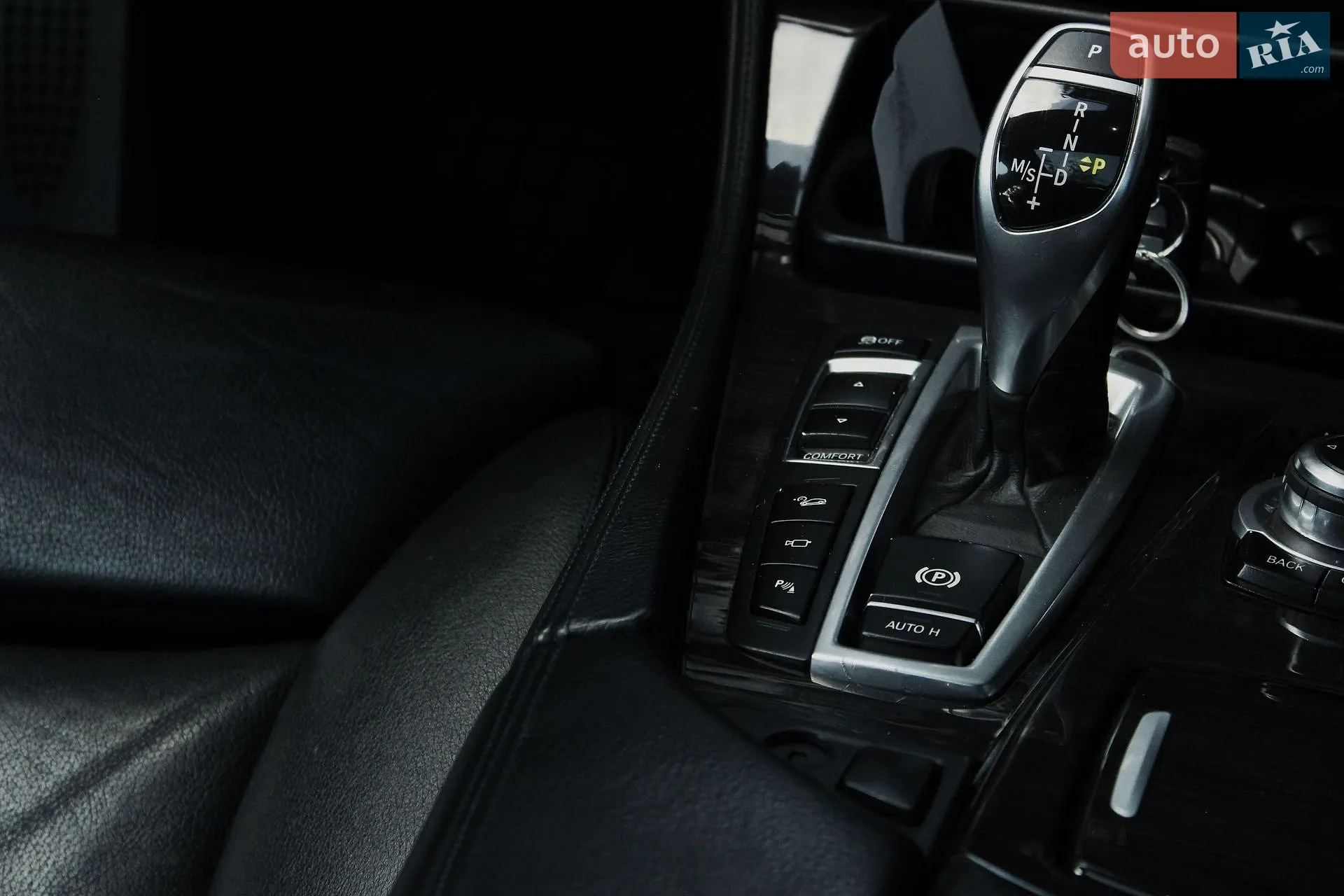 2013 BMW 5er - мініатюра 38