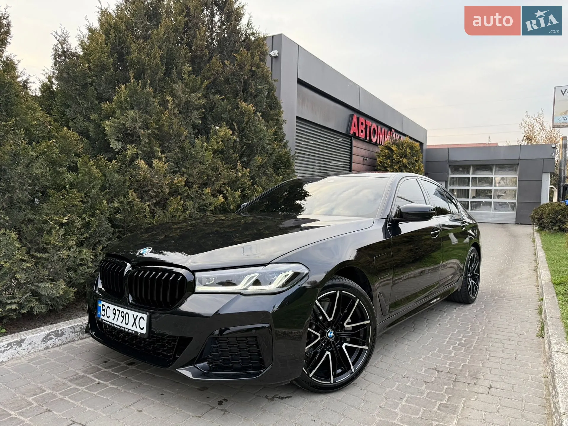2019 BMW 5er - мініатюра 2