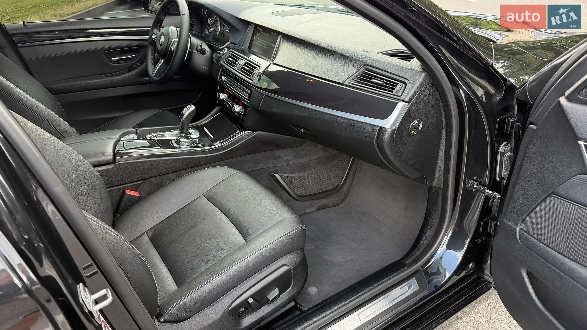 2014 BMW 5er - мініатюра 13