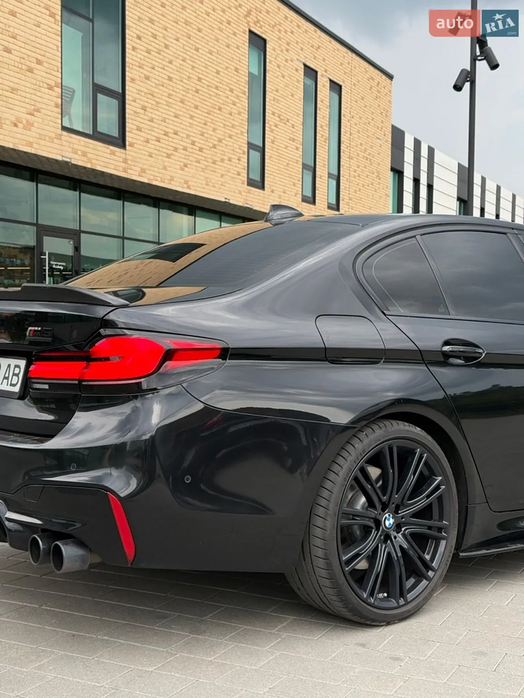 2017 BMW 5er - мініатюра 16