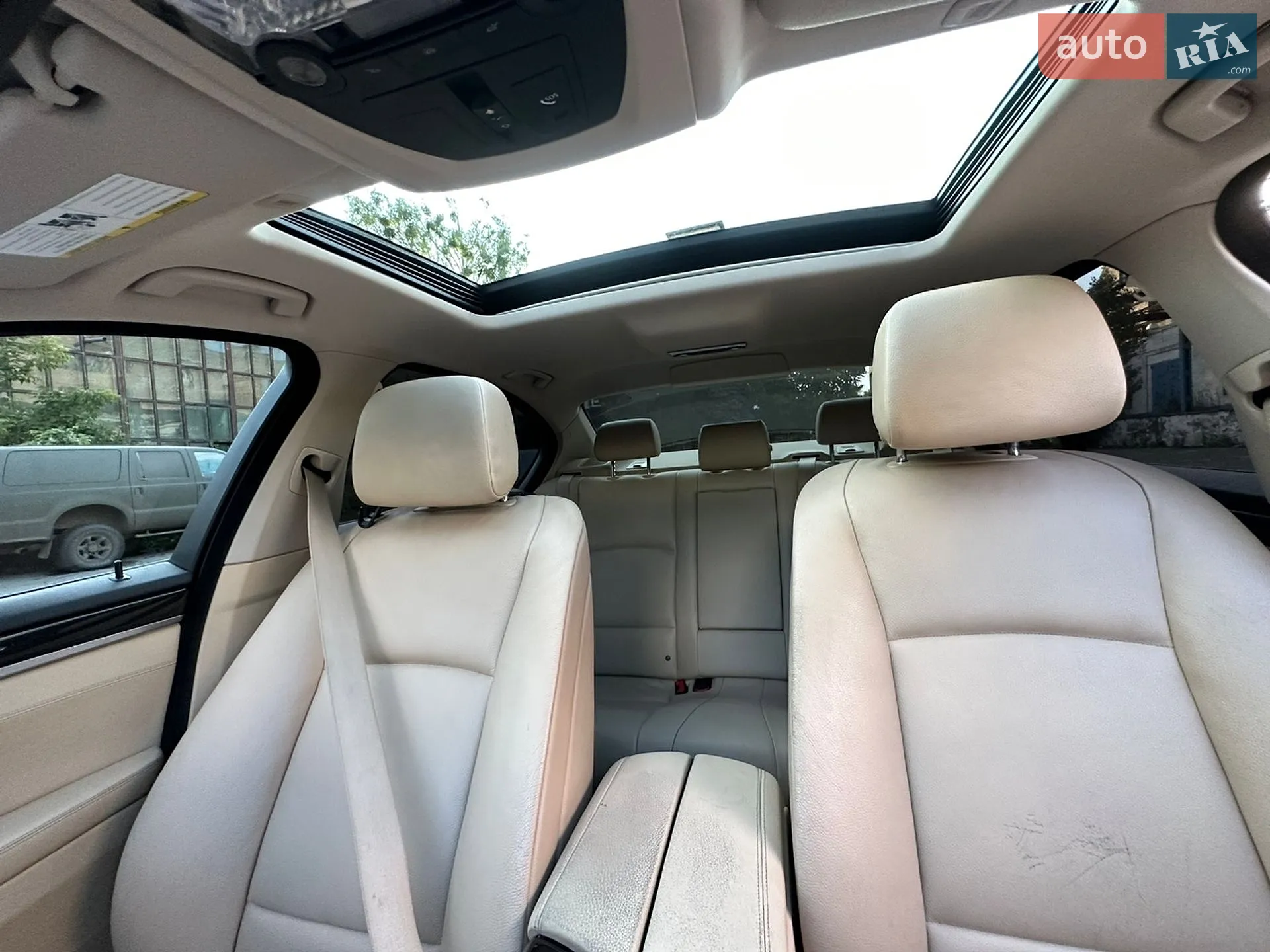 2012 BMW 5er - мініатюра 21