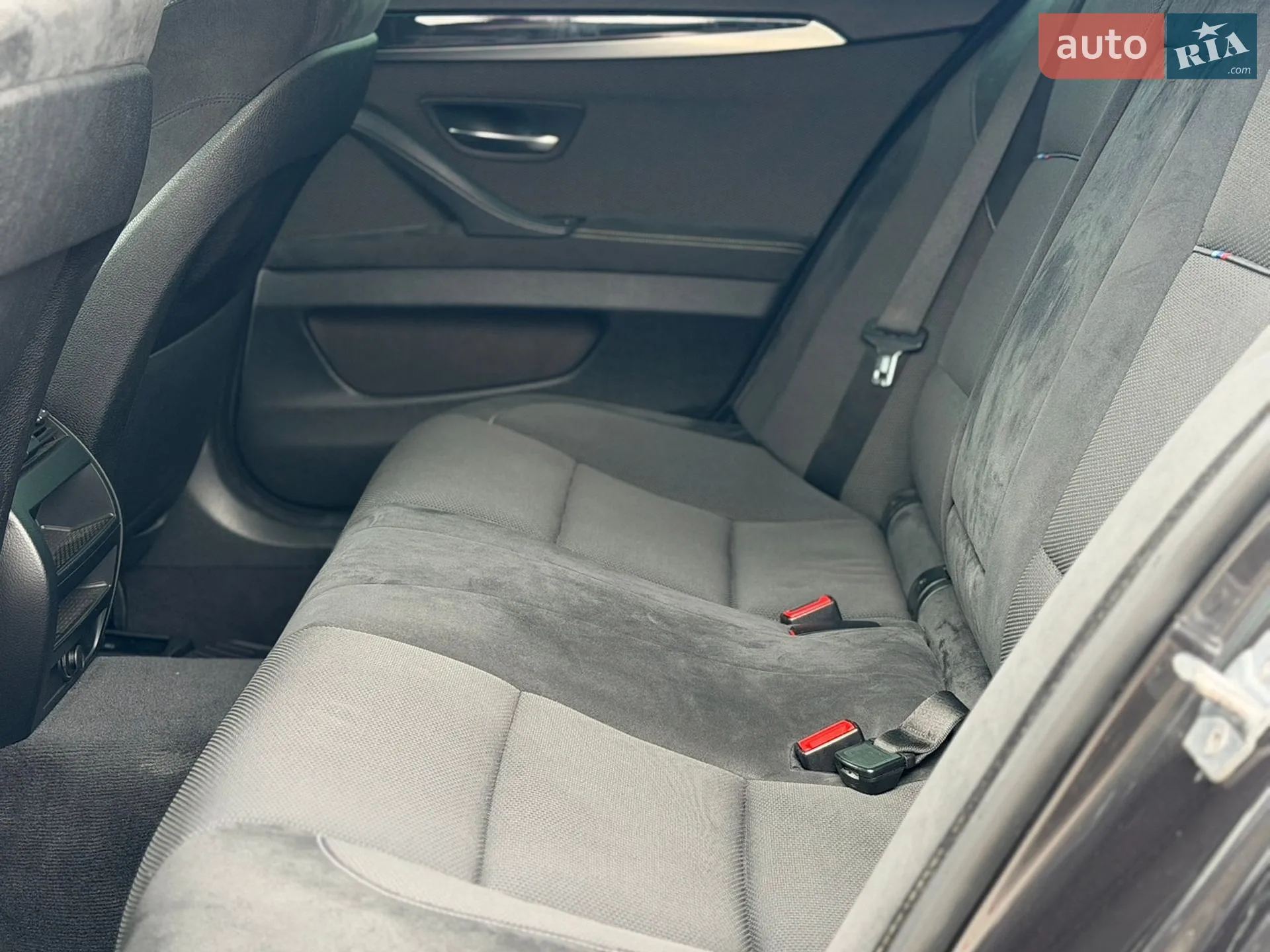 2013 BMW 5er - мініатюра 18