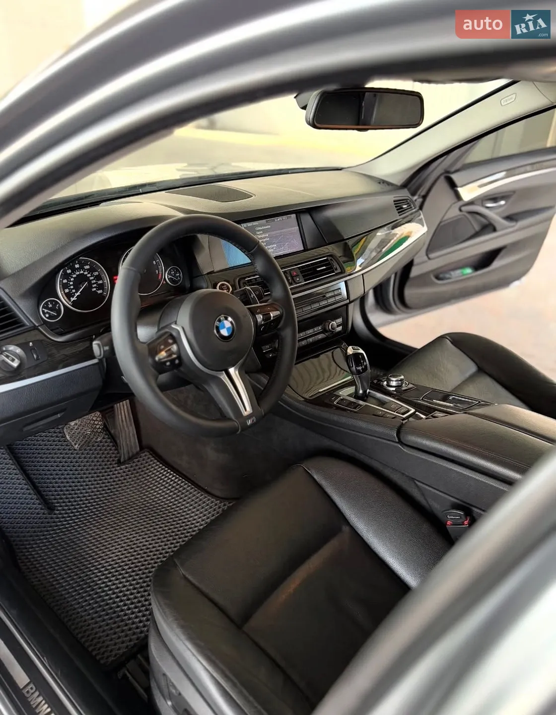2011 BMW 5er - мініатюра 7