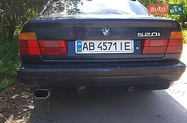 Седан BMW 5 Series 1988 в Піщанці