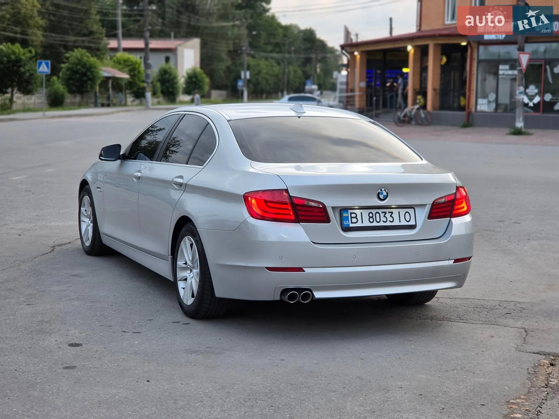 2010 BMW 5er - мініатюра 8
