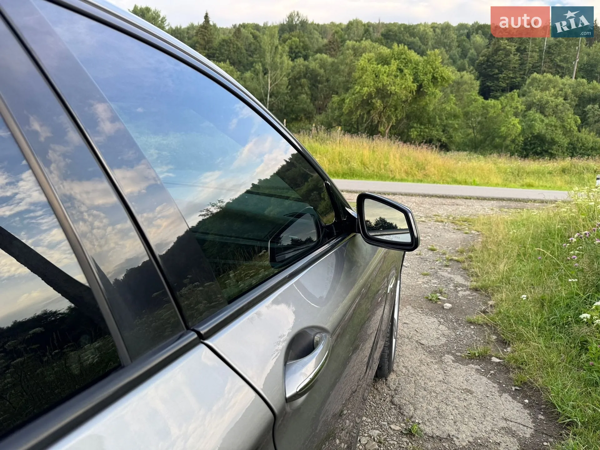 2012 BMW 5er - мініатюра 12