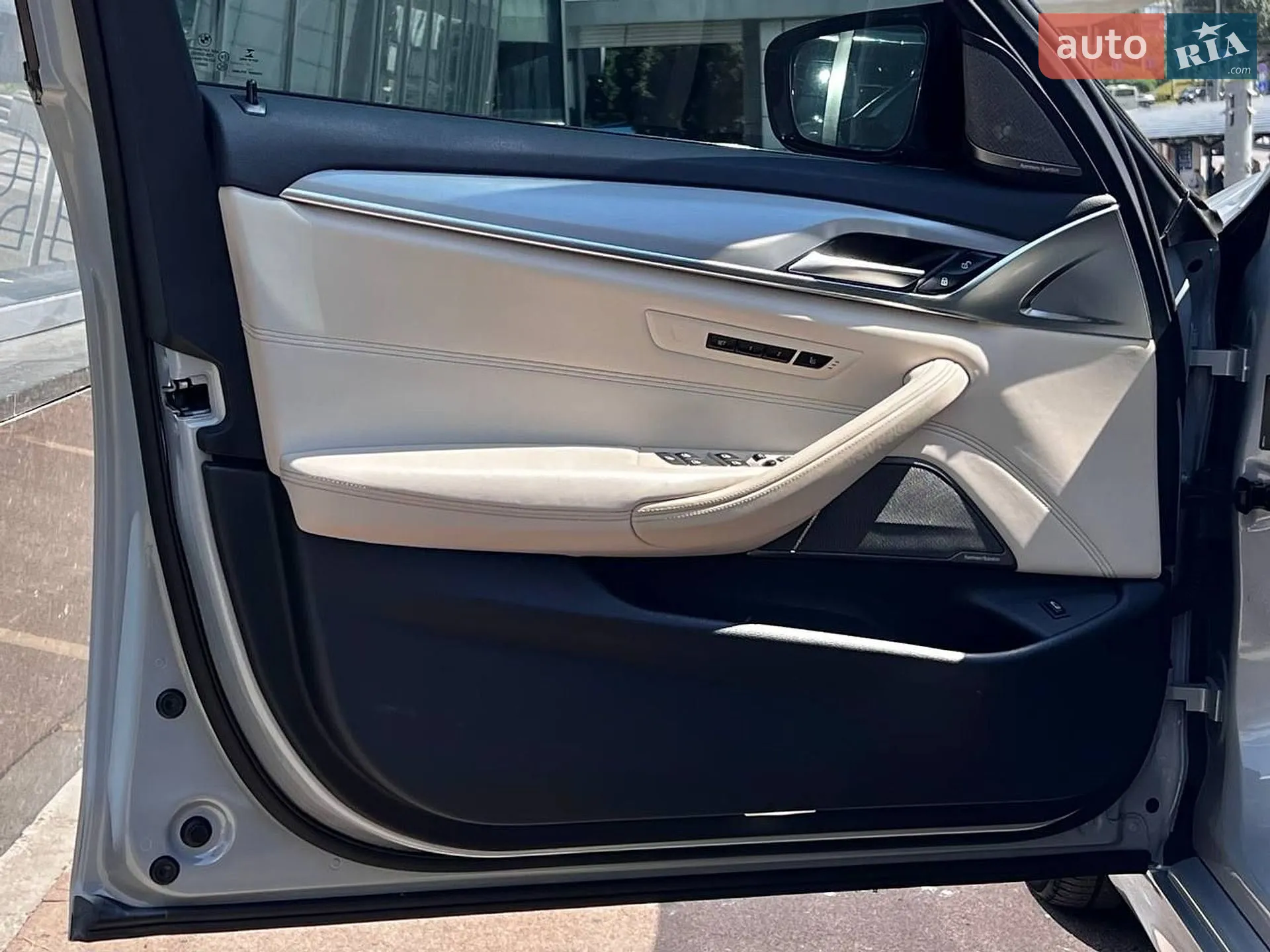 2017 BMW 5er - мініатюра 14