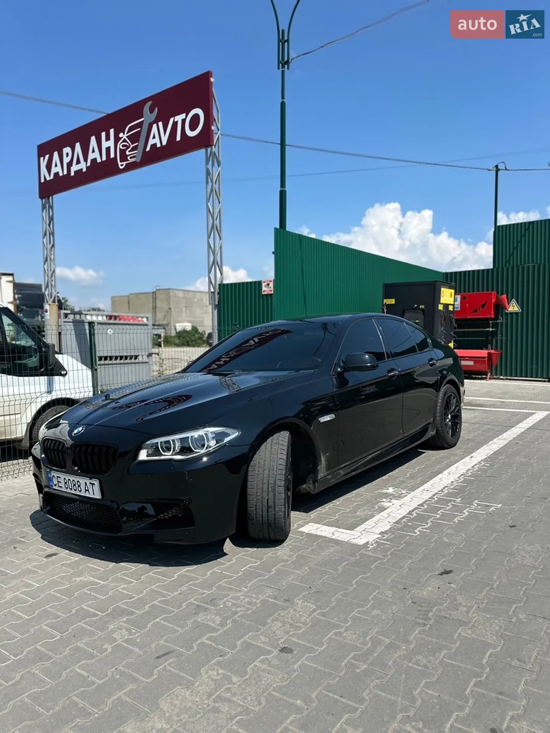 2011 BMW 5er - мініатюра 3