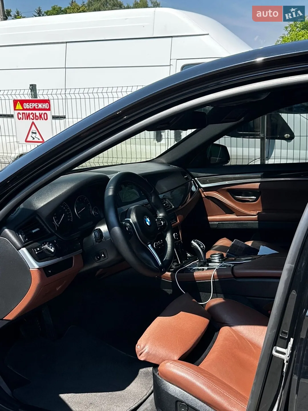 2011 BMW 5er - мініатюра 8