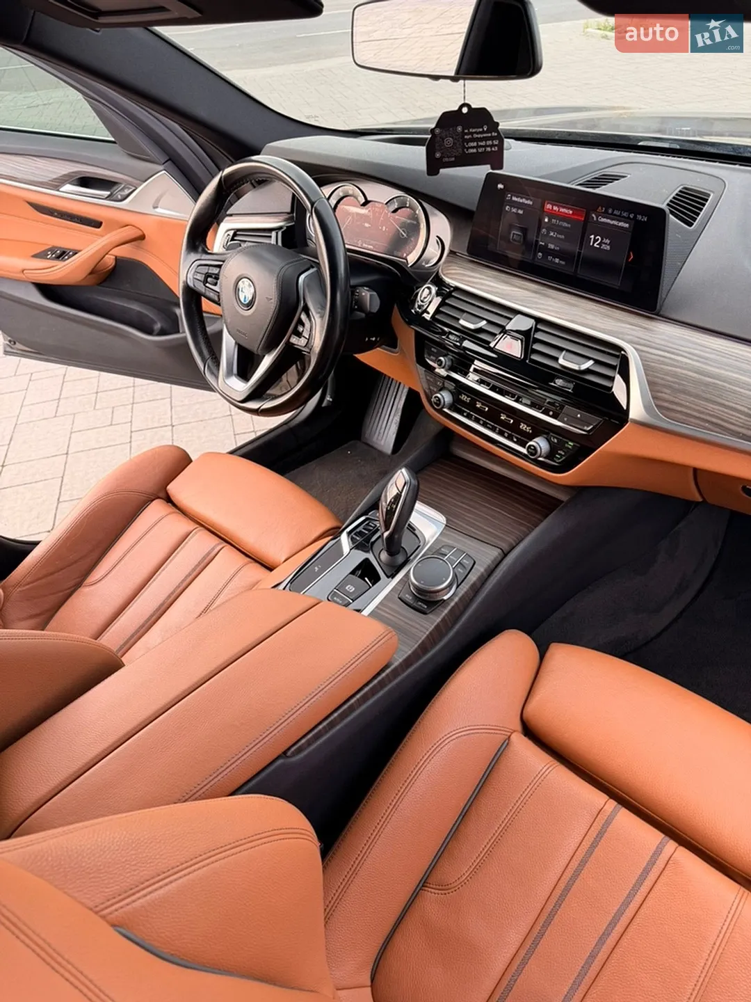2017 BMW 5er - мініатюра 16