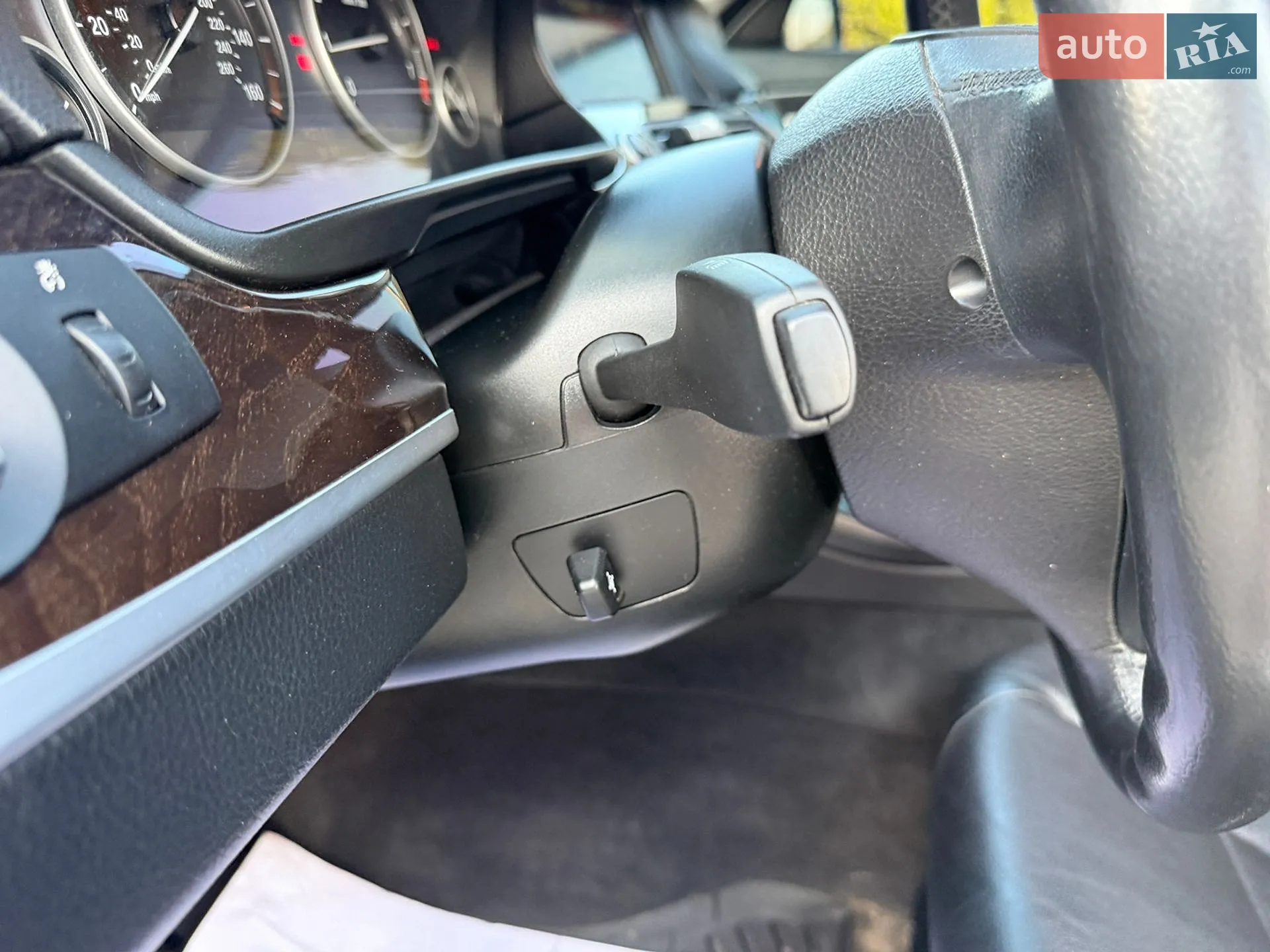 2013 BMW 5er - мініатюра 34