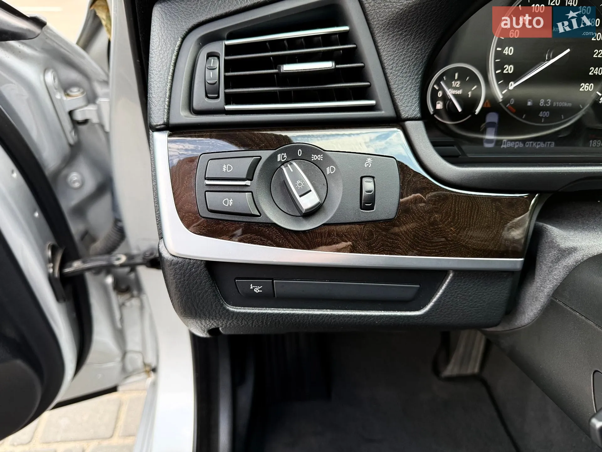 2012 BMW 5er - мініатюра 13